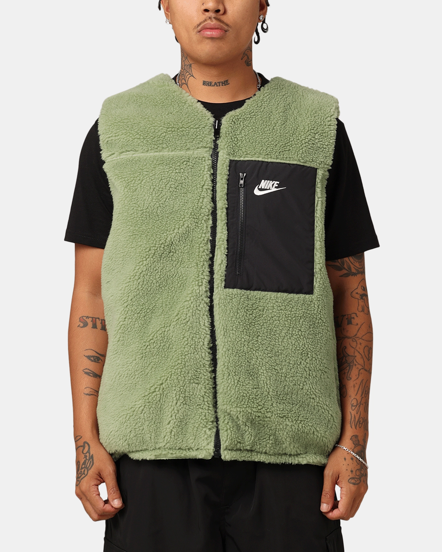 Nike Sportswear Sherpa Reversible Vest Oil Green/Black Layer Function