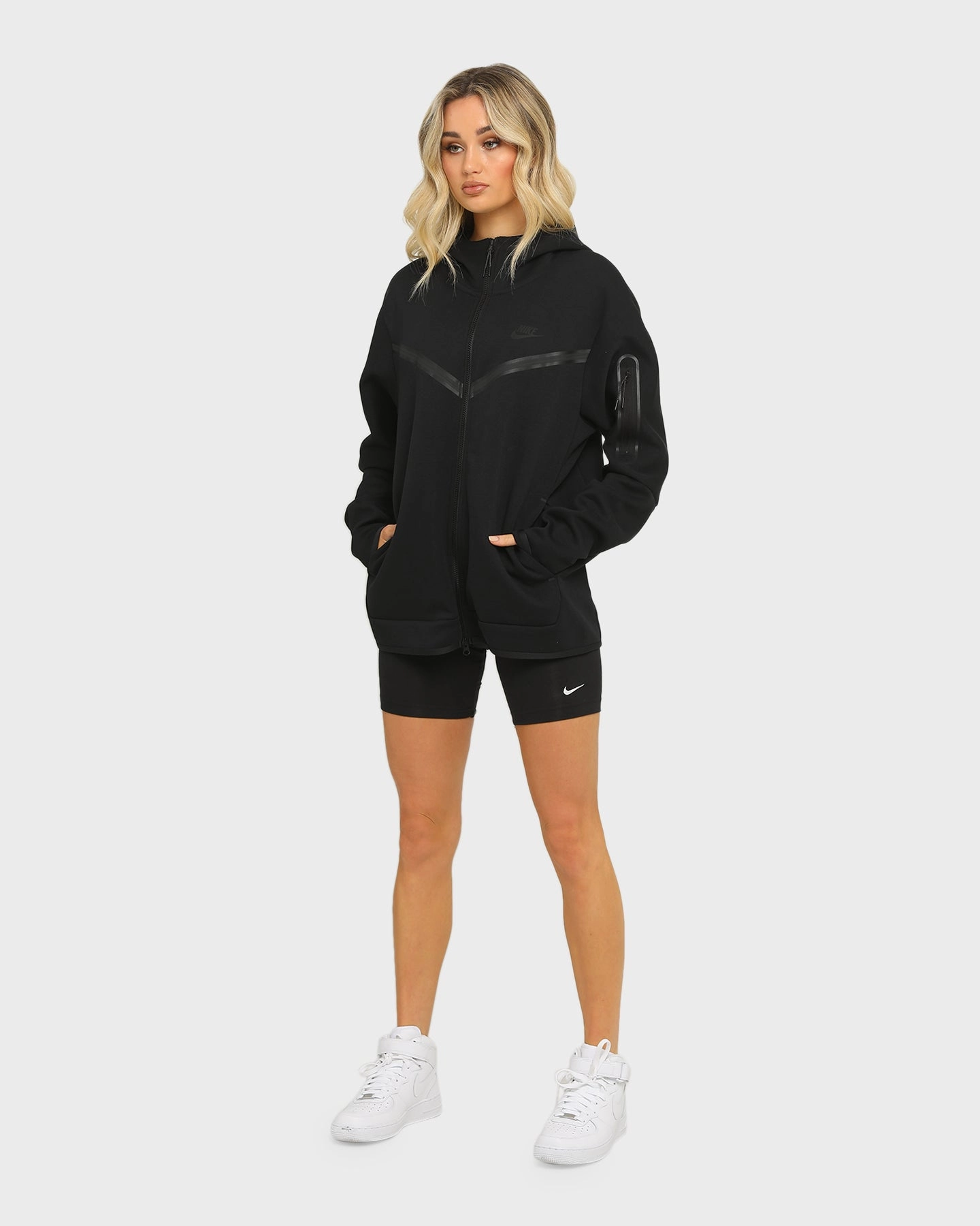 Indoor Layer Contribute Nike NSW Tech Fleece Hoodie Full Zip Black/Black
