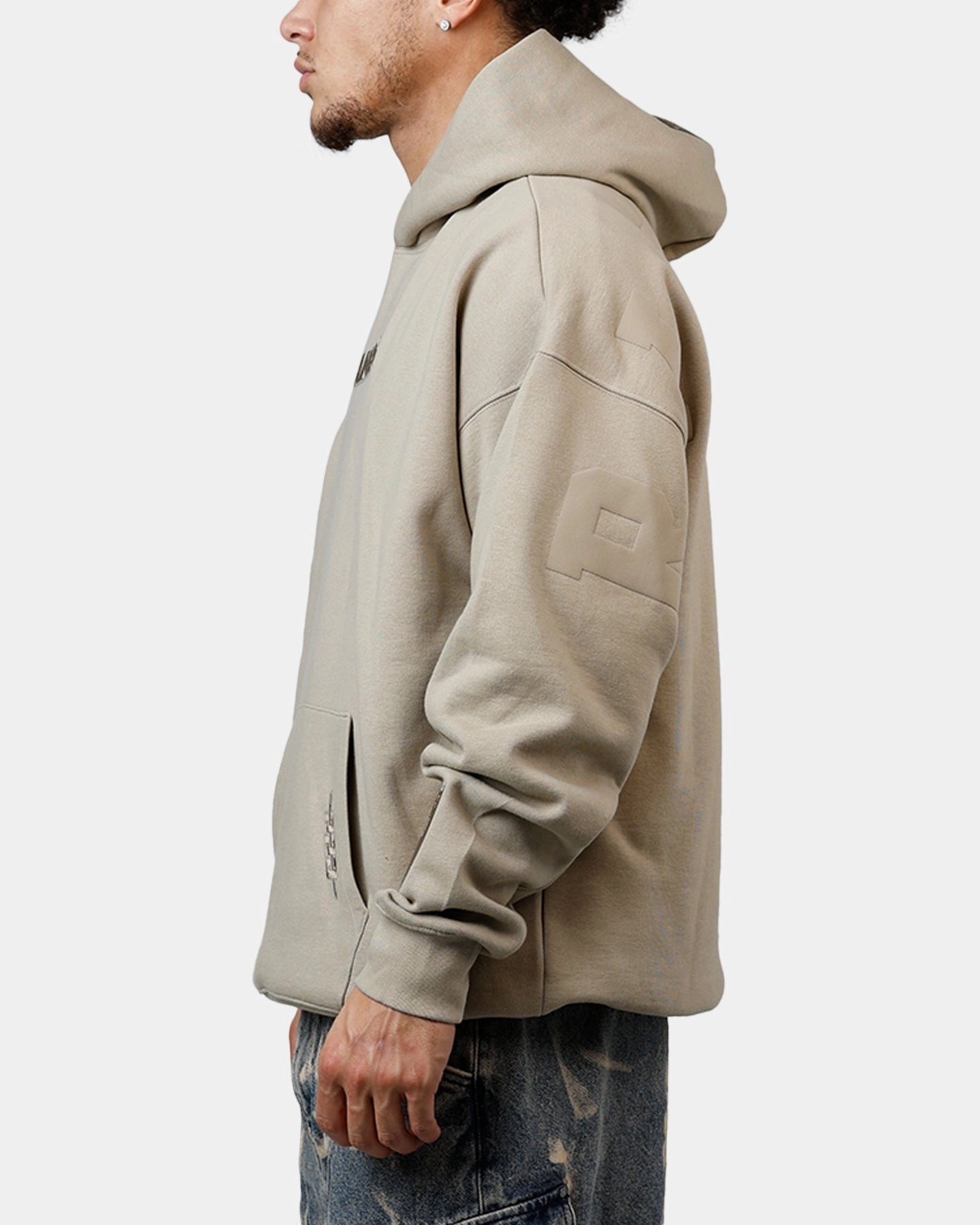 Pro Standard Las Vegas Raiders Wingspan Hoodie Taupe sunny - day look