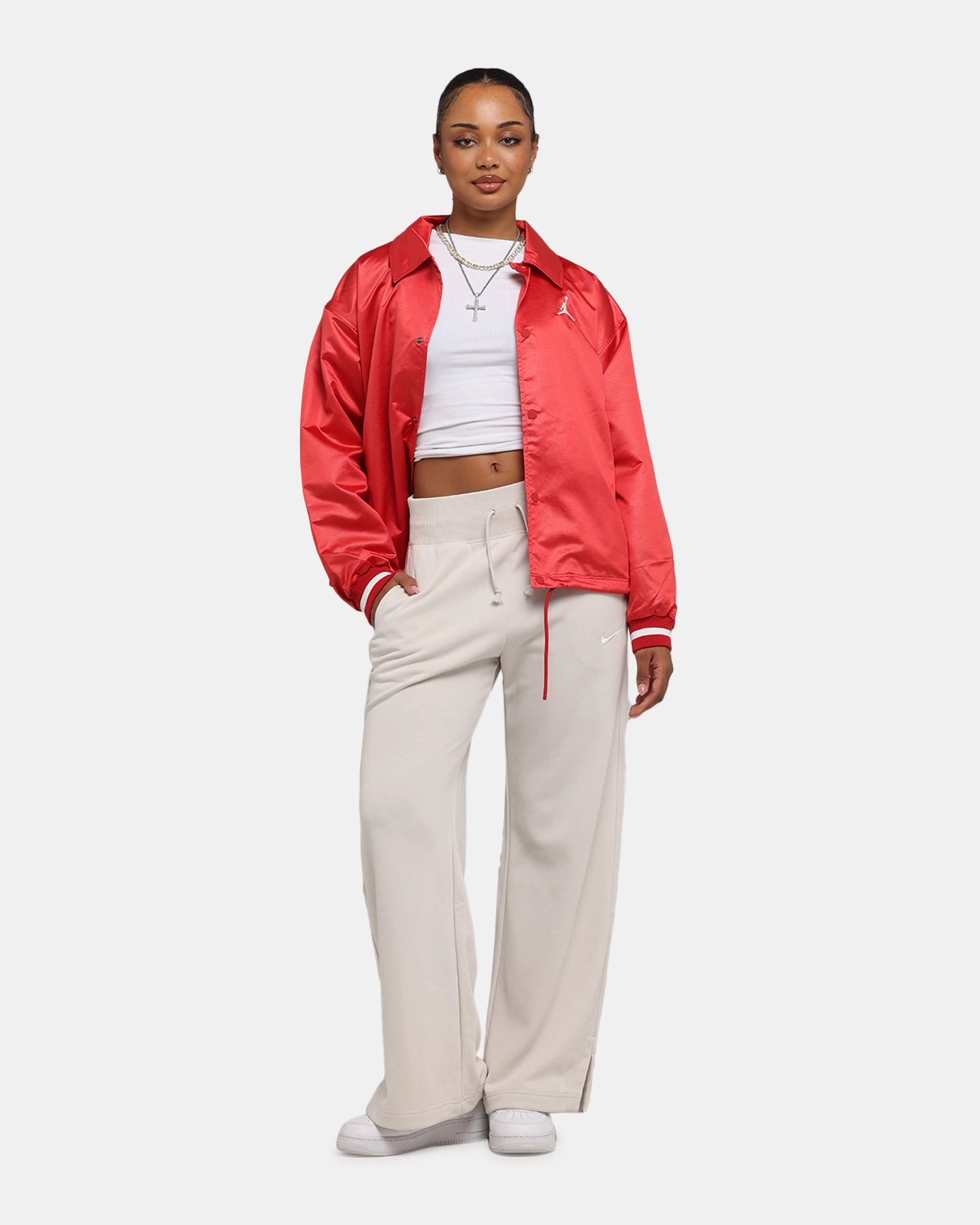 Jordan Women's Coaches Jacket Varsity Red short sleeved suitable for outdoor adventures