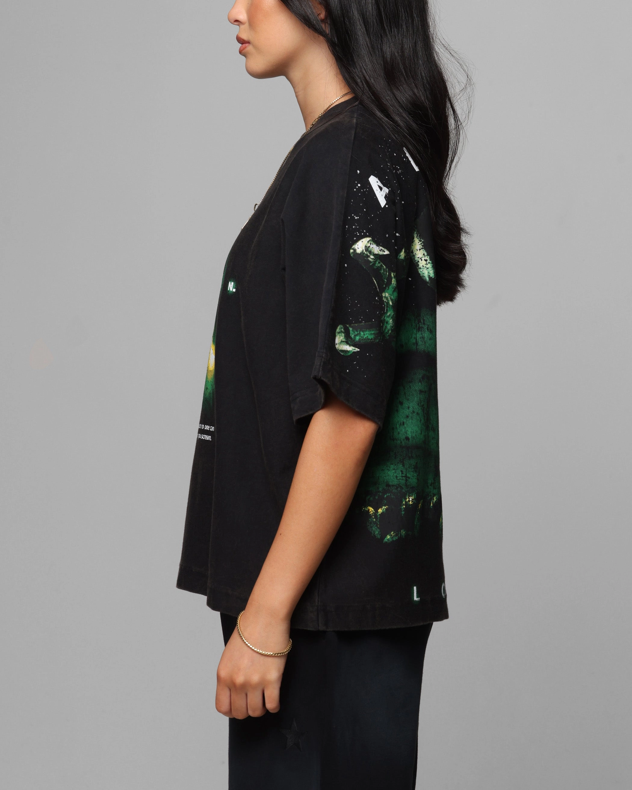 Heathered Fabric Loiter Alien Boxy T-Shirt Washed Black