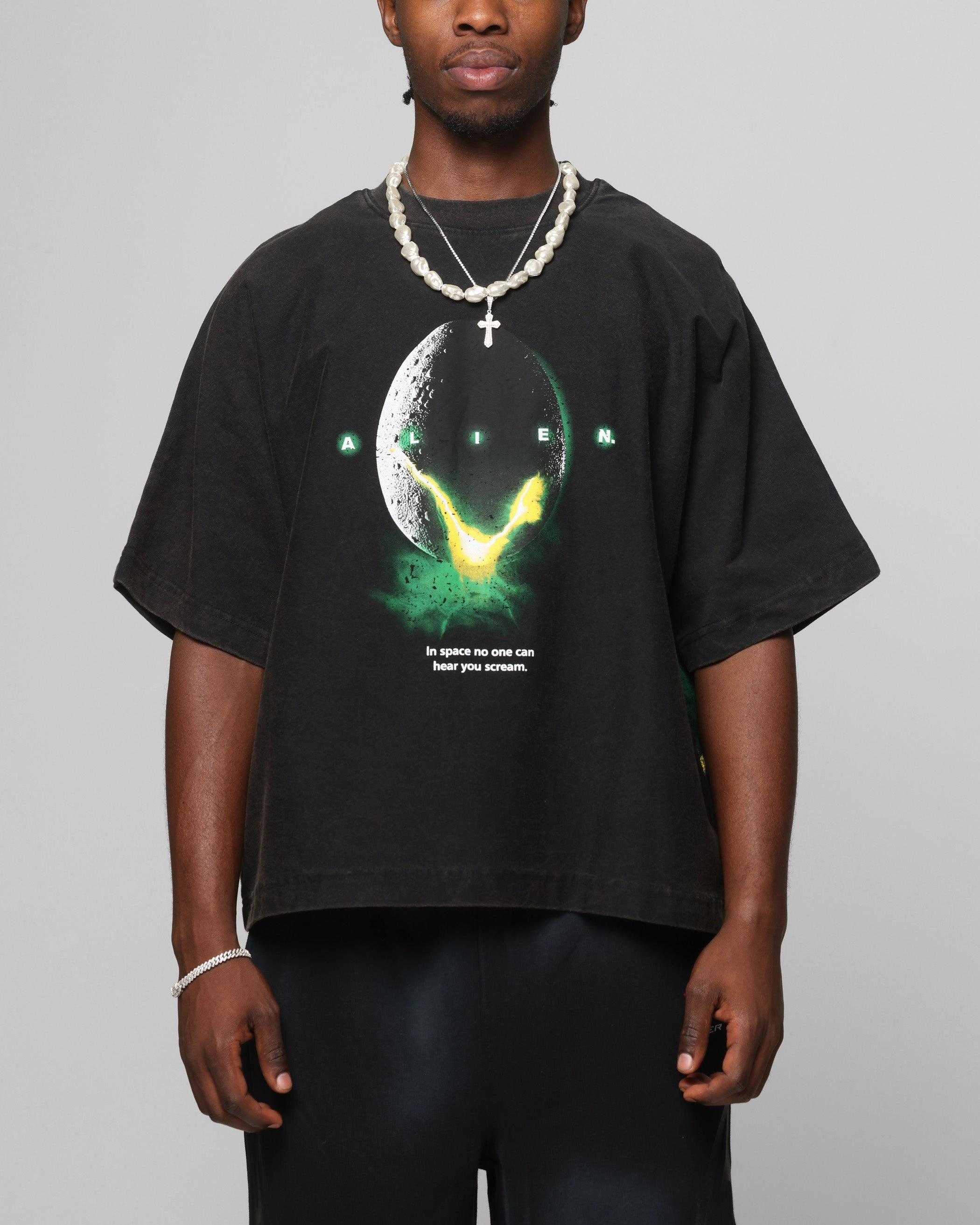 Easy Care City Fashion Look Loiter Alien Boxy T-Shirt Washed Black