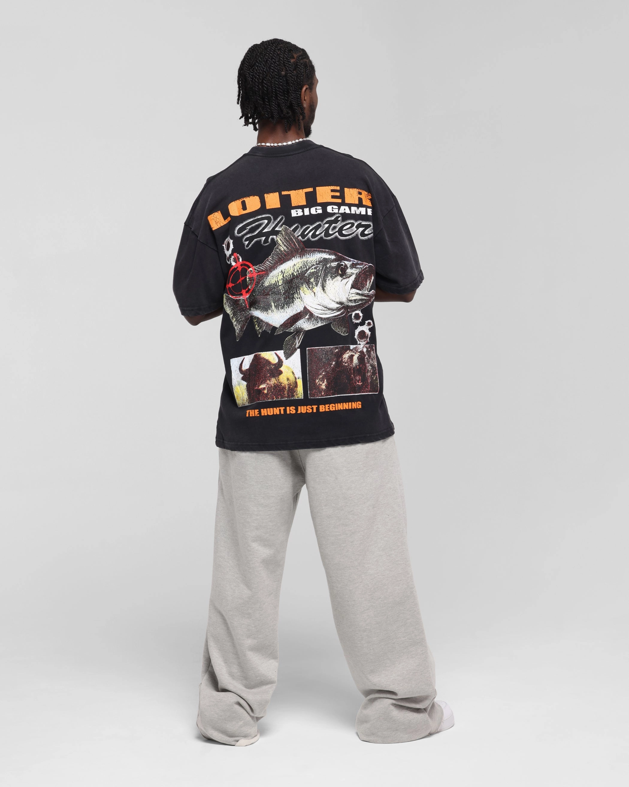 EcoFriendly Dye Minimal Style Trend Loiter Big Game T-Shirt Black Acidwash