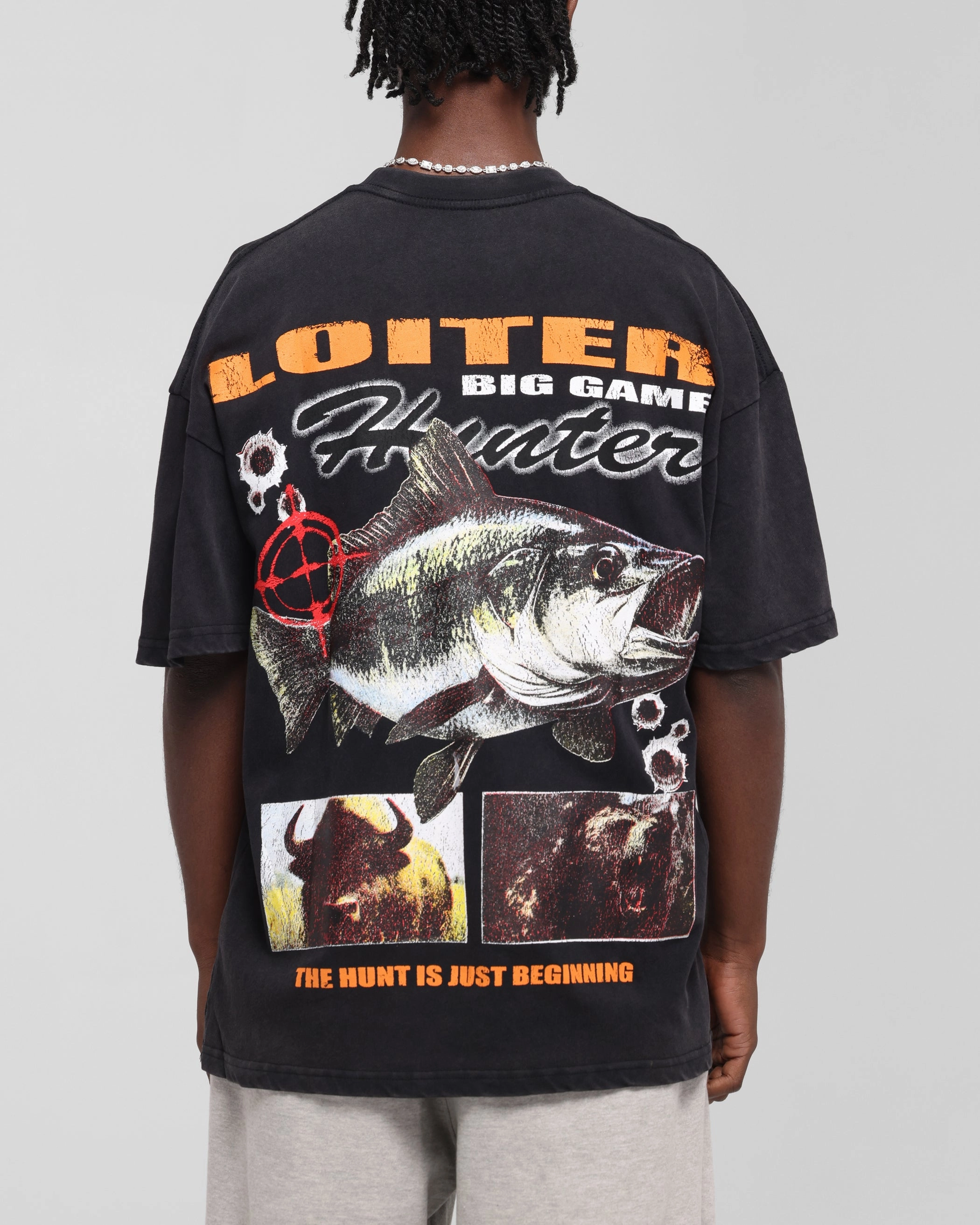 Street Comfort Style Floral Pattern Loiter Big Game T-Shirt Black Acidwash