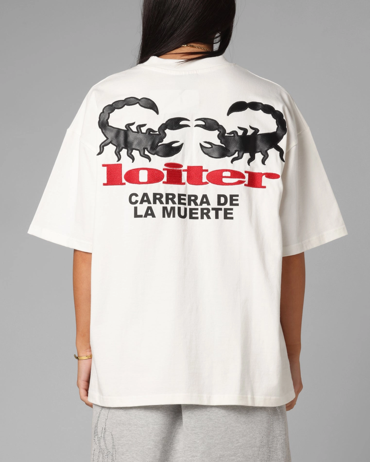 adults' Loiter Bullrush Premium T-Shirt Off White