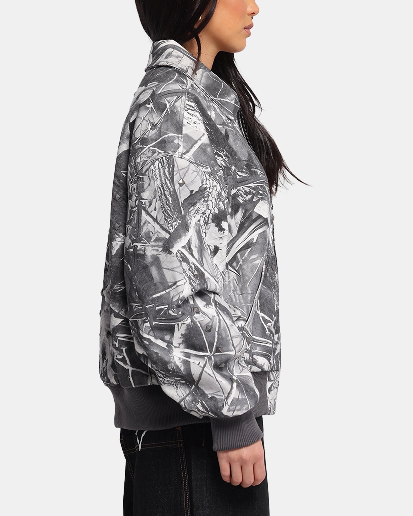 Explain Loiter Chopper Work Jacket Real Tree Camo