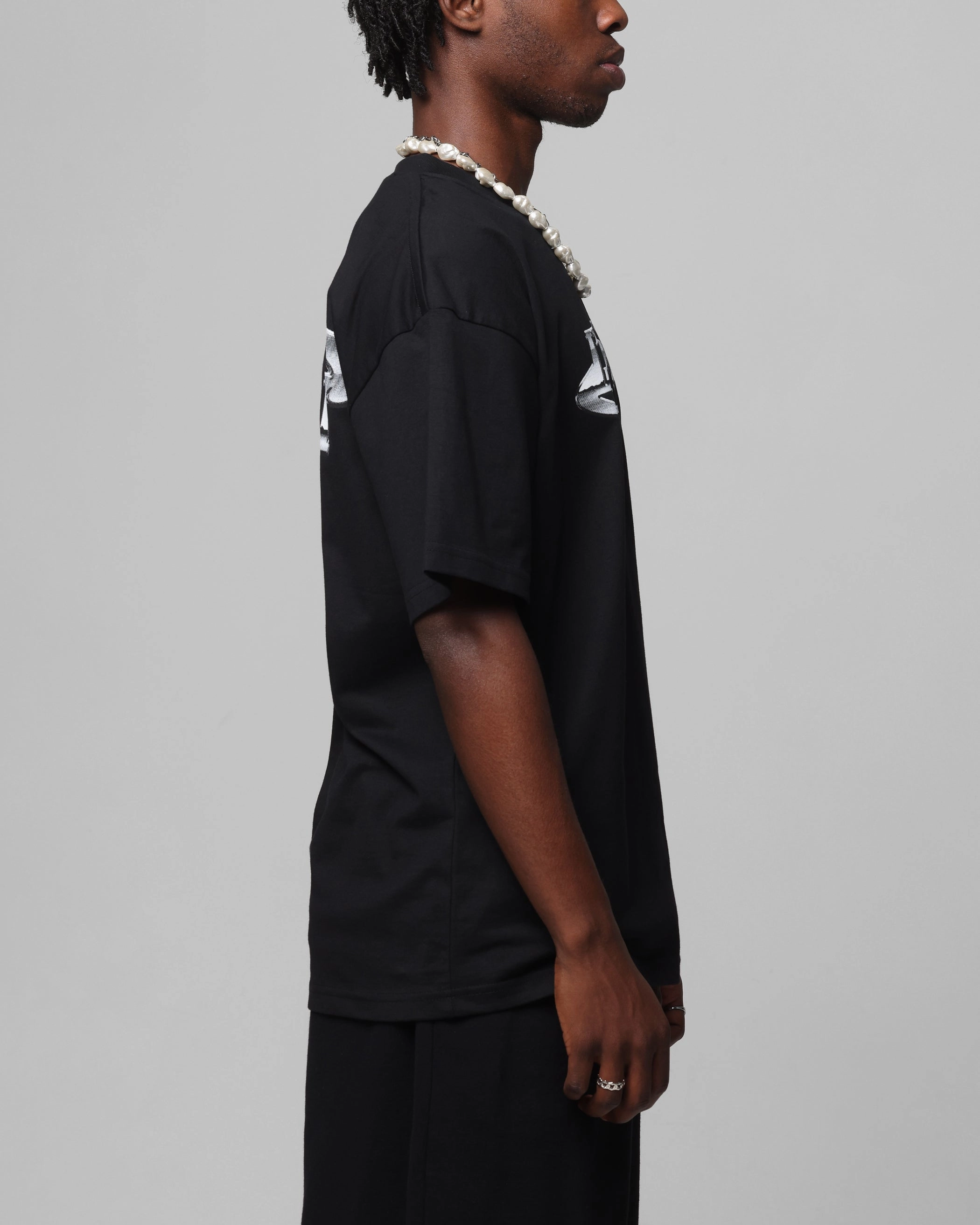 discount offer Textured Surface Loiter Chrome Logo T-Shirt Black