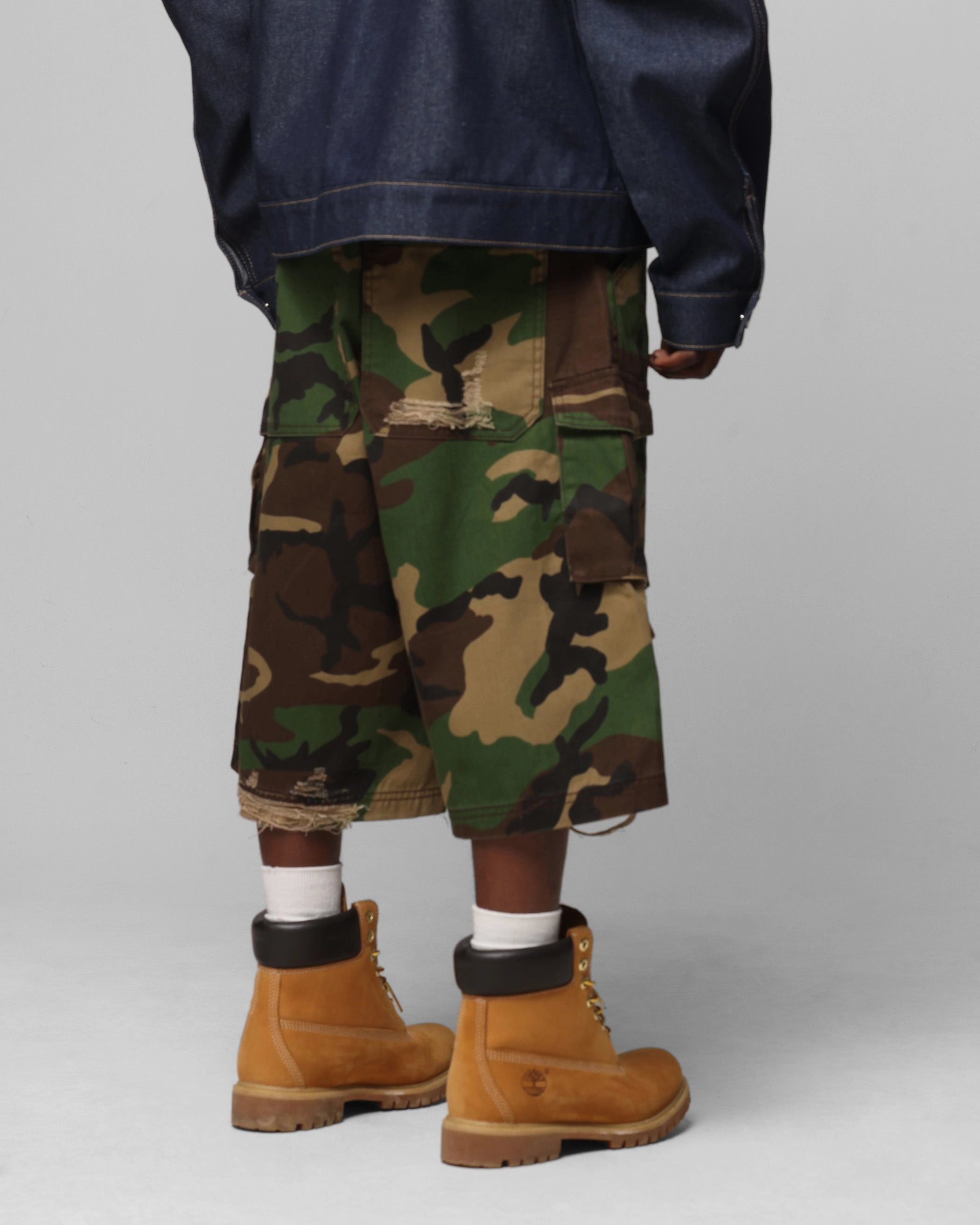 Day Trip Wear Loiter Collateral Cargo Shorts Camo