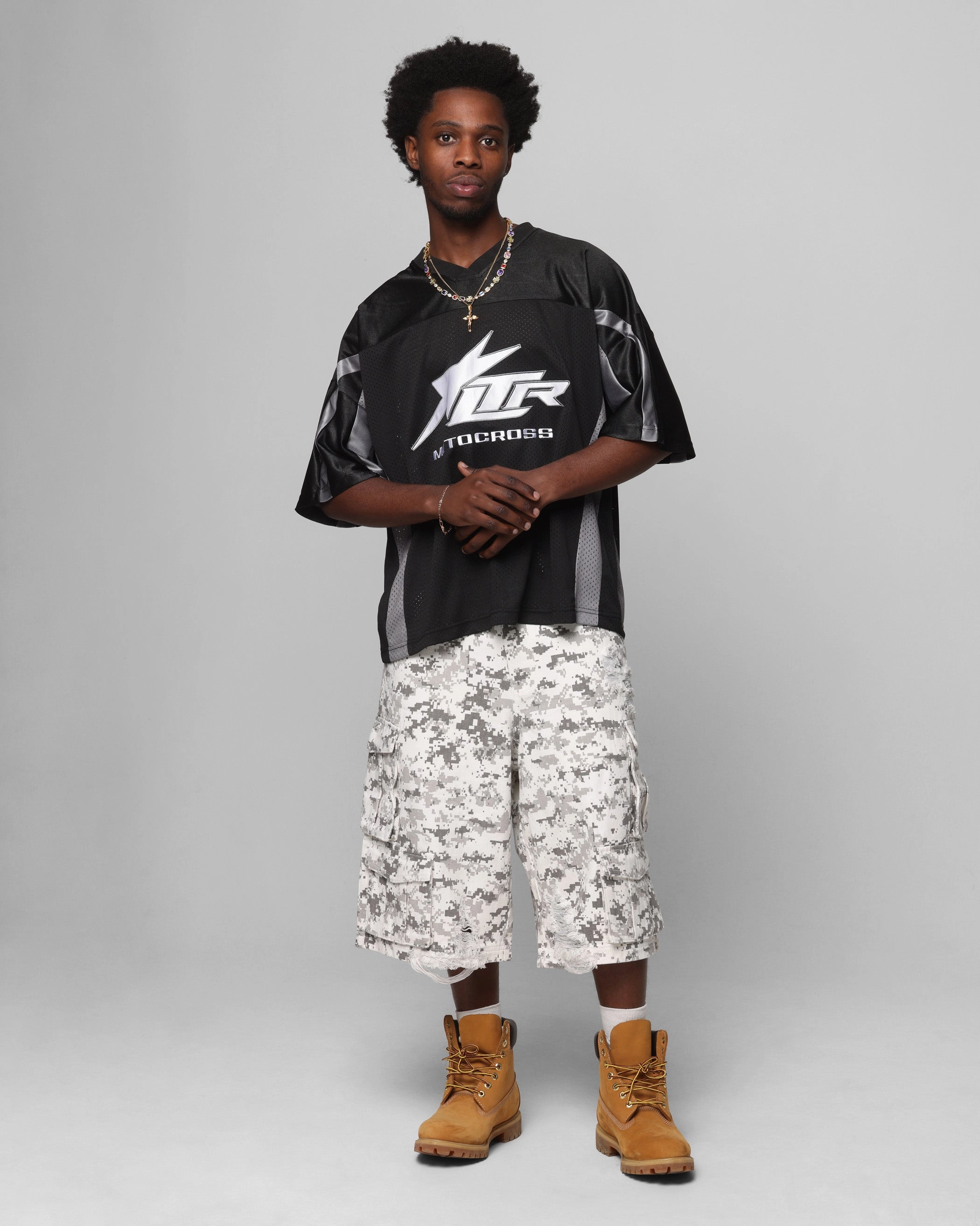 Loiter Collateral Cargo Shorts Digi Snow Camo Airy Design