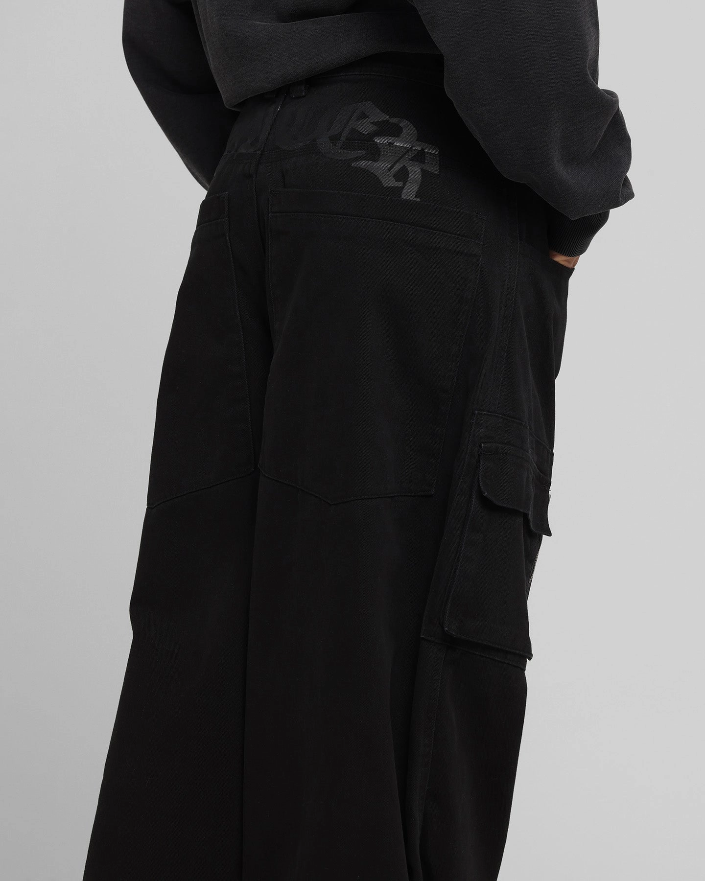SlimFit Trendy Layering Loiter Combat Cargo Pants Washed Black