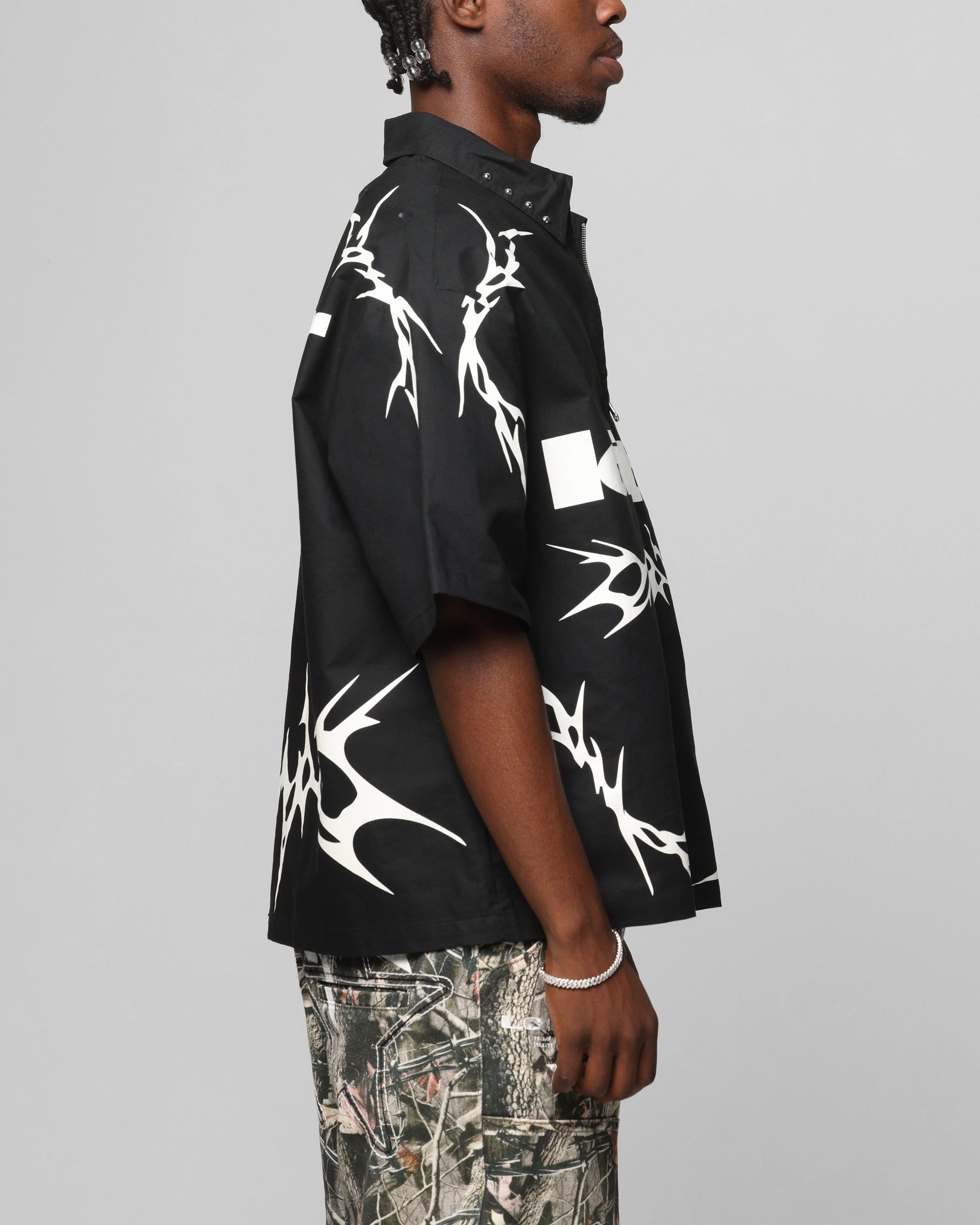 Loiter Cyber Zip Up Short Sleeve Shirt Black decorative element