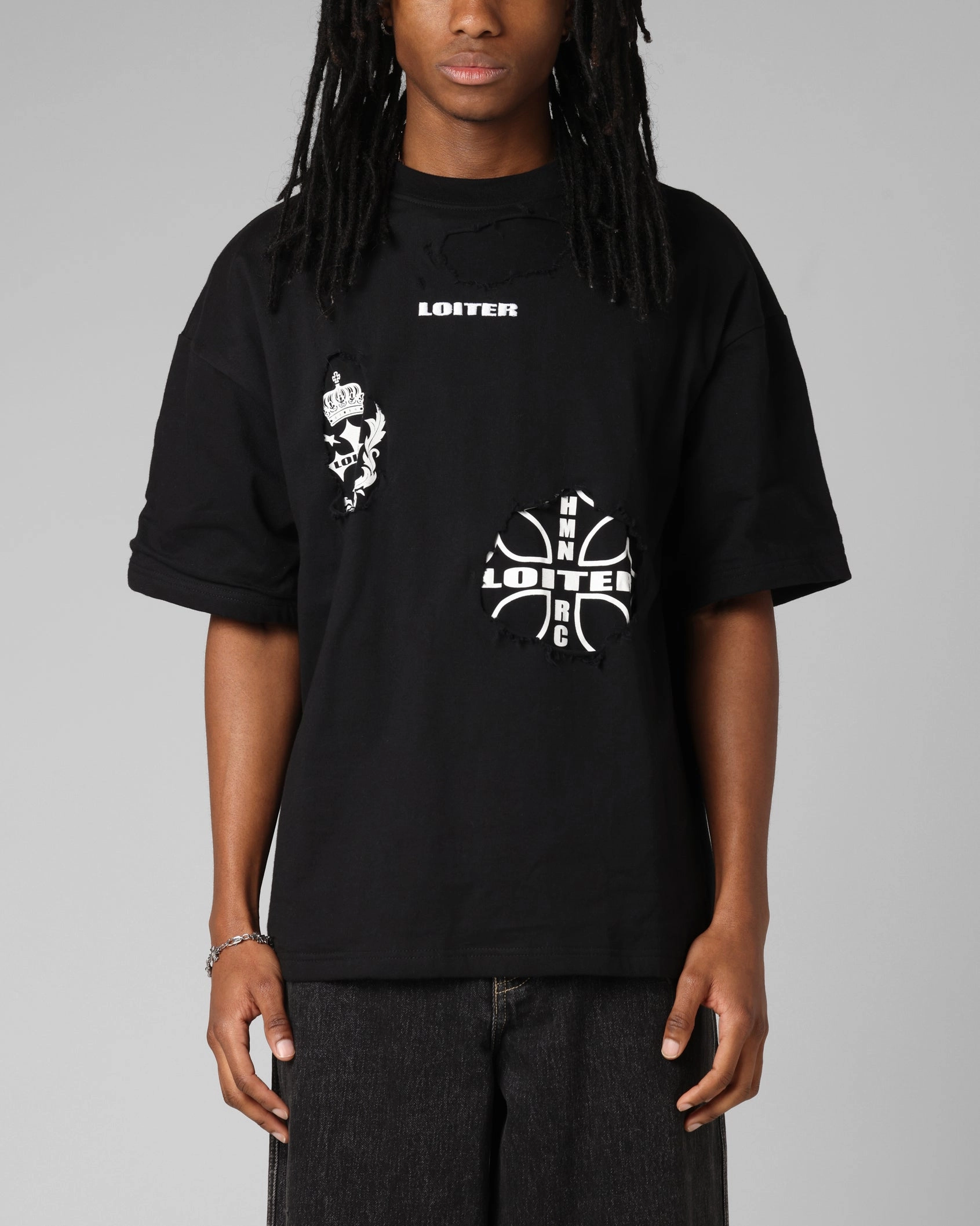 Ribbed Collar Trim Loiter Destruction T-Shirt Black Wash