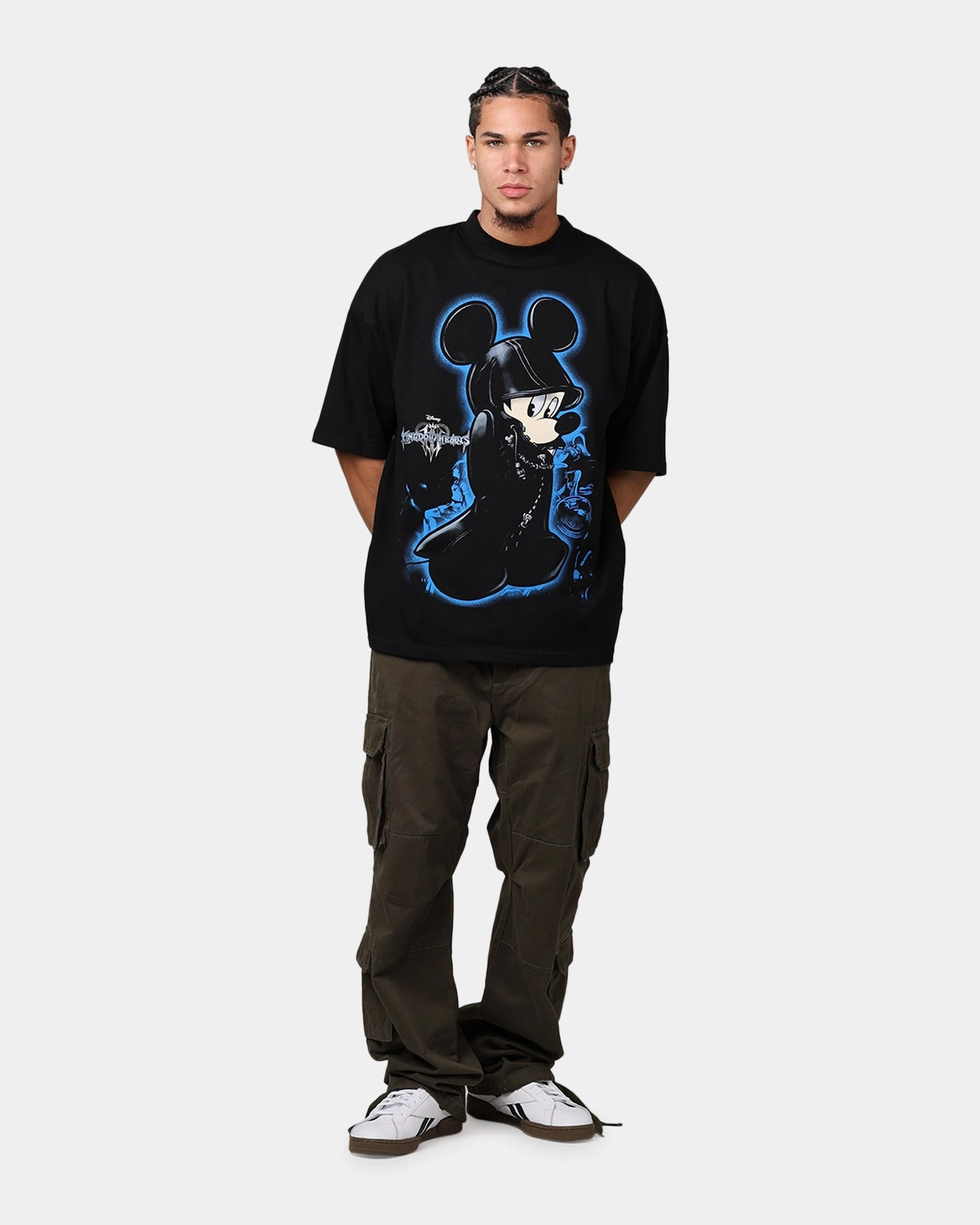 Buttery Soft Fabric insulated Loiter Disney Kingdom Hearts King Mickey Mockneck T-Shirt Black