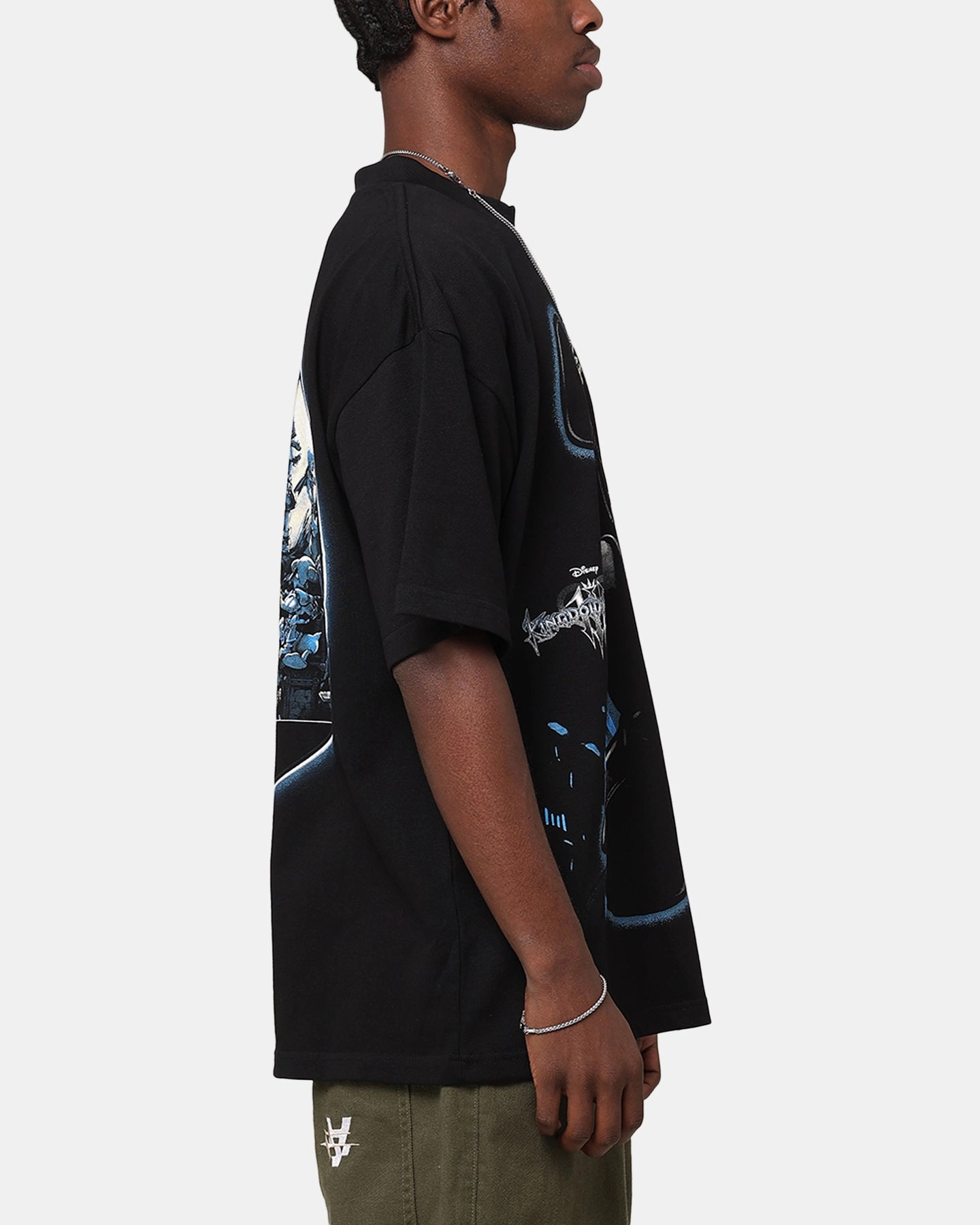 No Shrink Fabric Chic Comfort Wear Loiter Disney Kingdom Hearts King Mickey T-Shirt Black