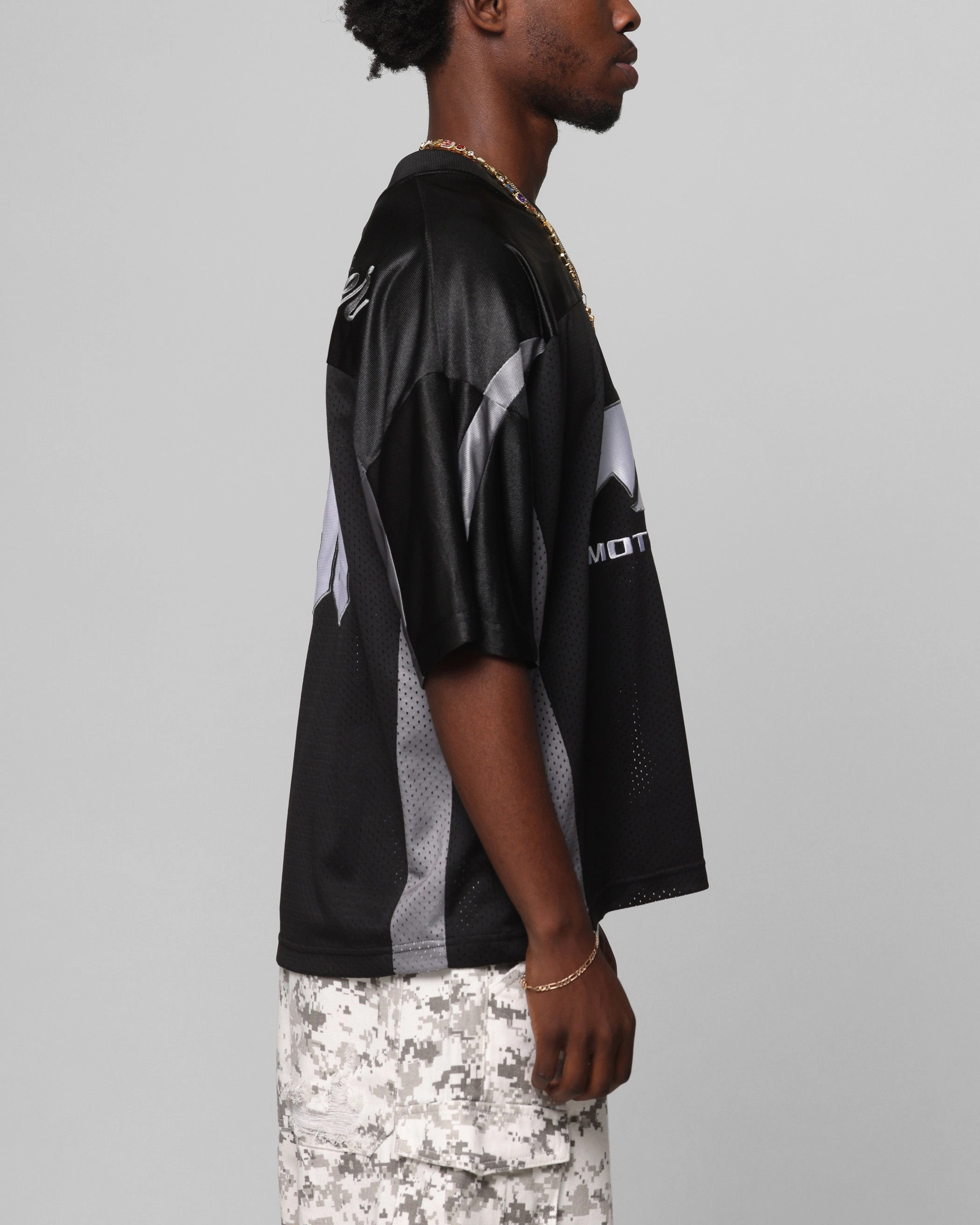 Carbon Neutral Production Loiter End Zone Jersey Black