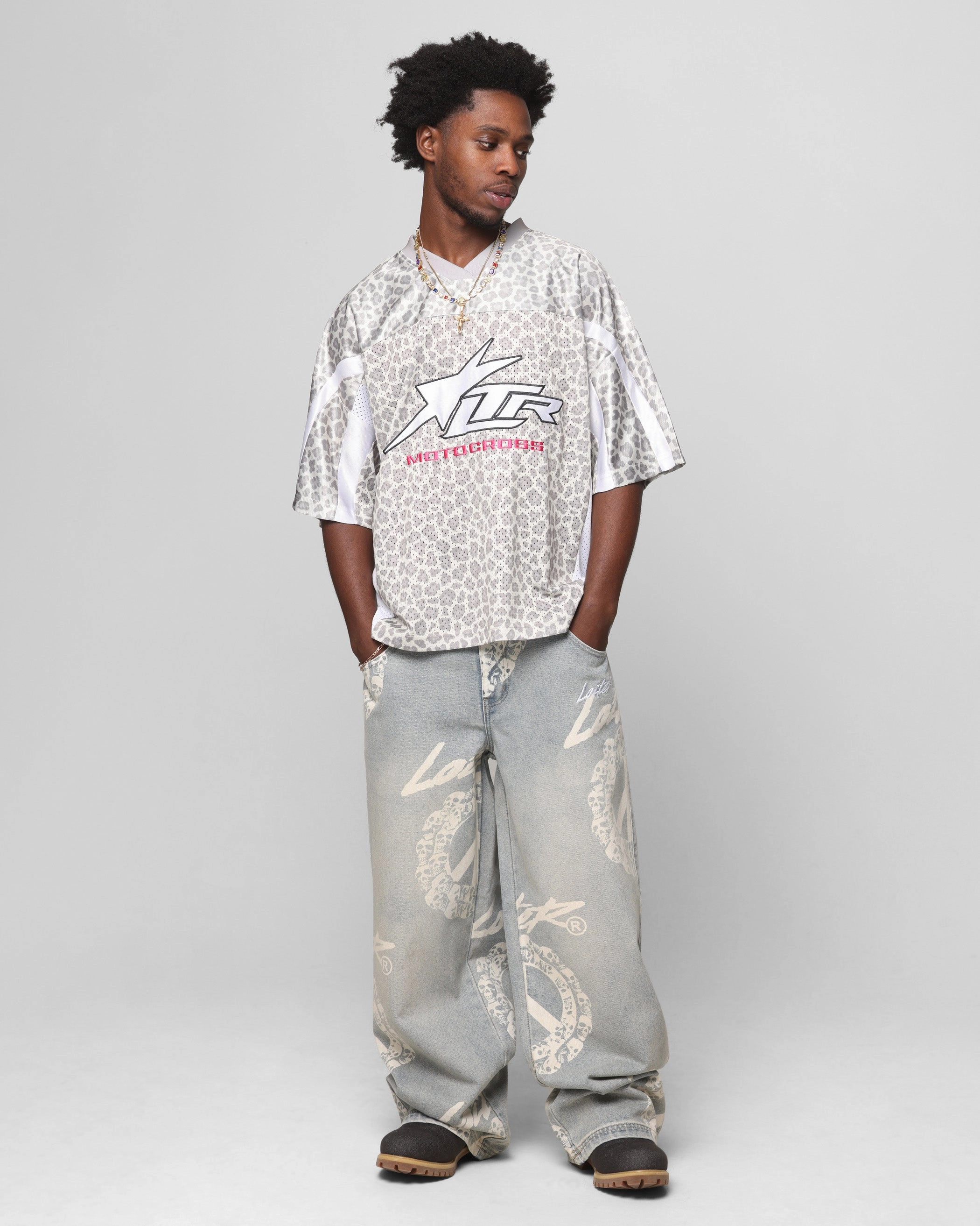 Jacquard Knit Loiter End Zone Jersey Snow Leopard