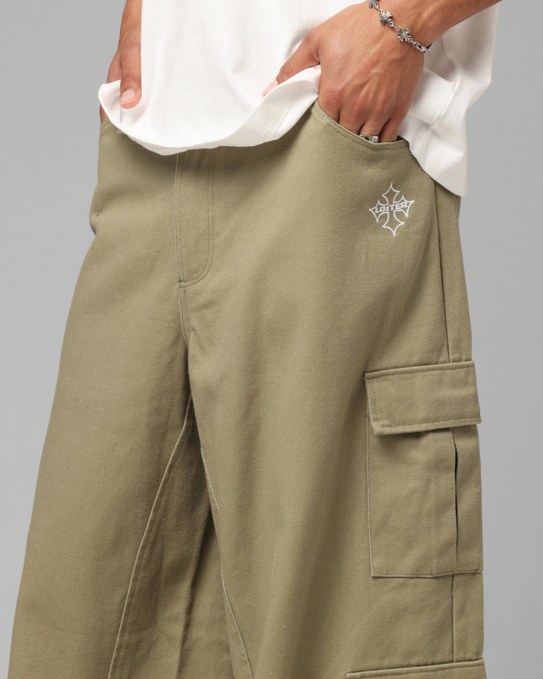 Chic Design Wear Curved Waistline Loiter F-16 Balloon Cargo Pants Khaki