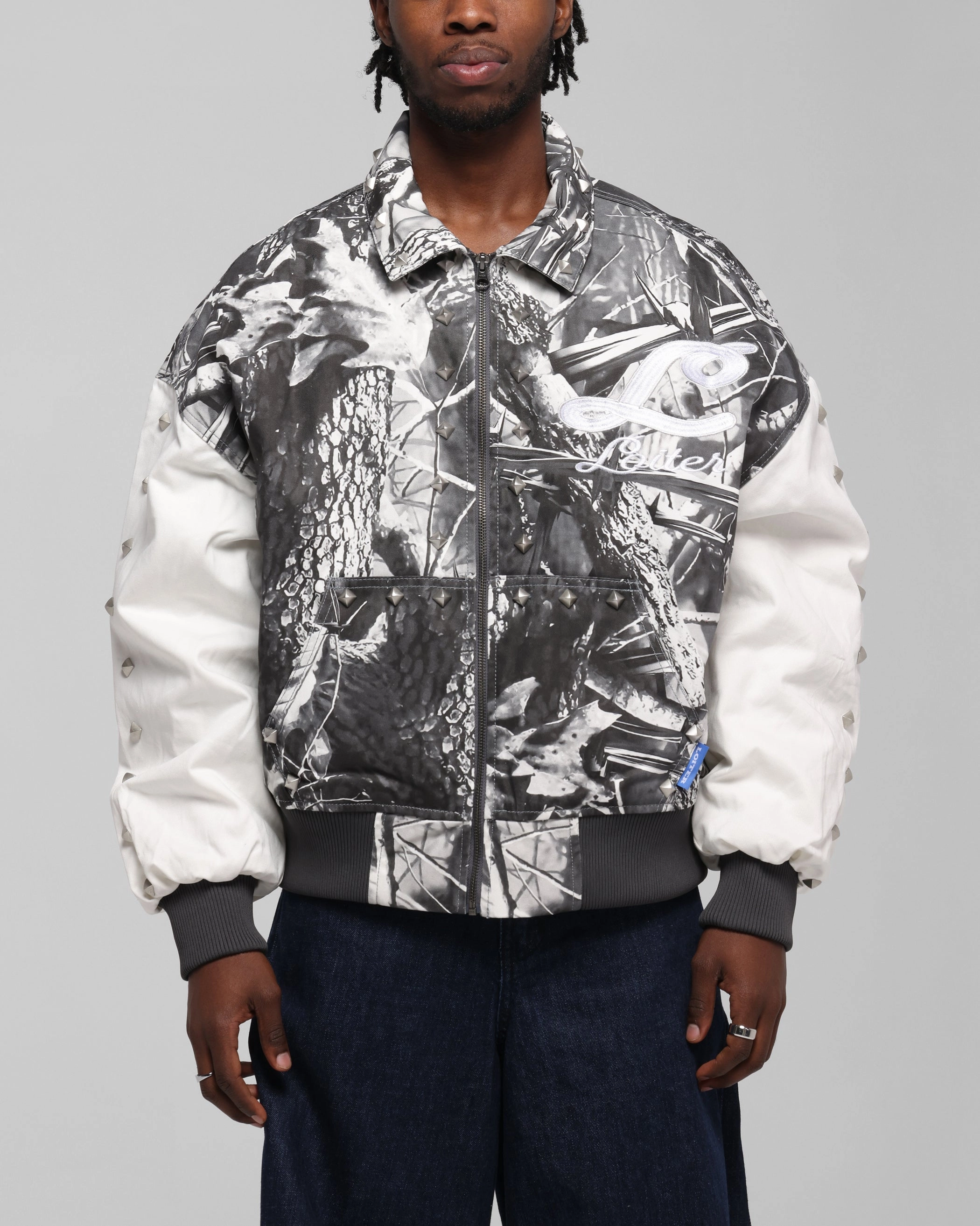 UltraThinLayer popular in Asia Loiter Frontier Varsity Jacket Real Tree Camo