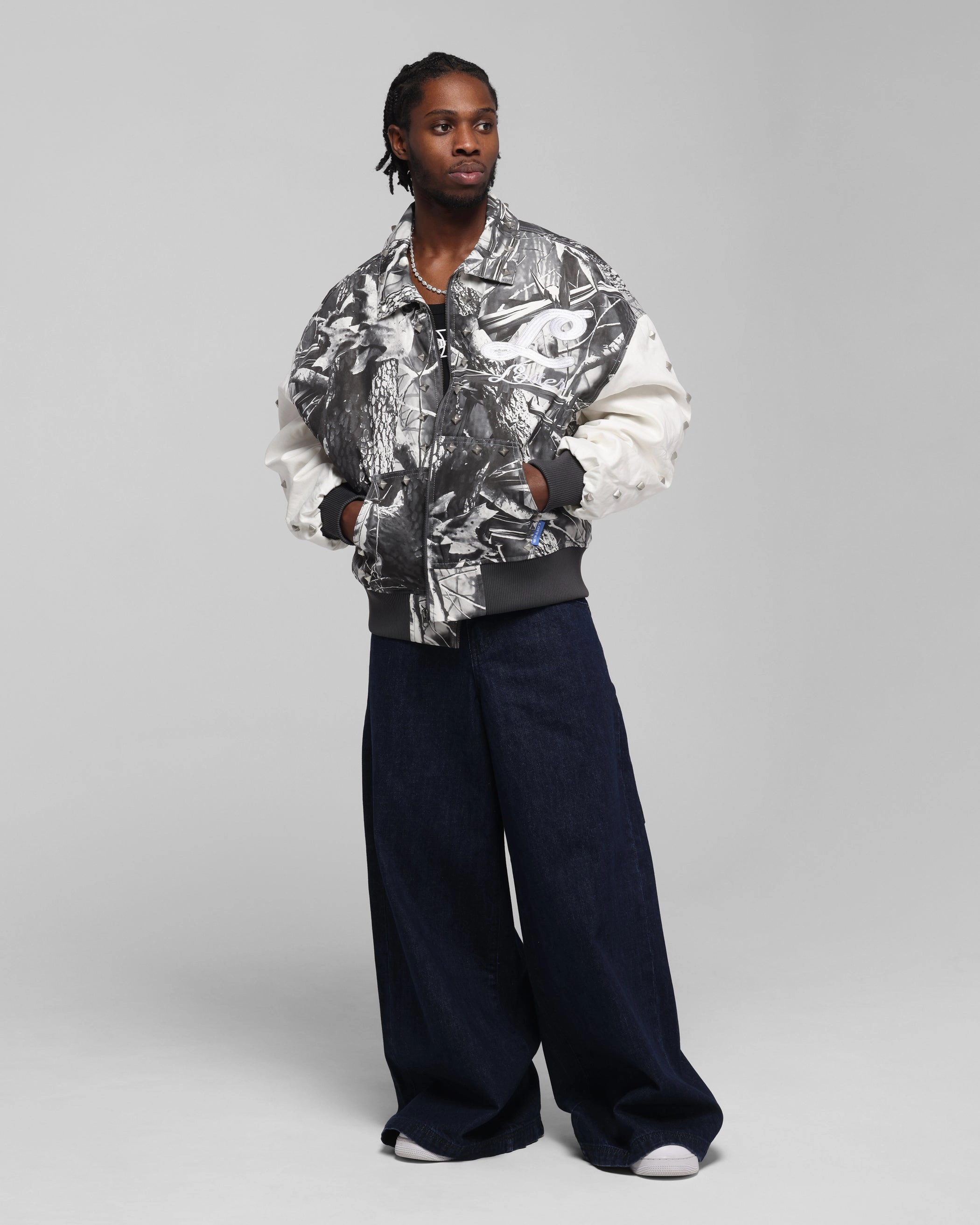 Loiter Frontier Varsity Jacket Real Tree Camo Warm Layer windproof