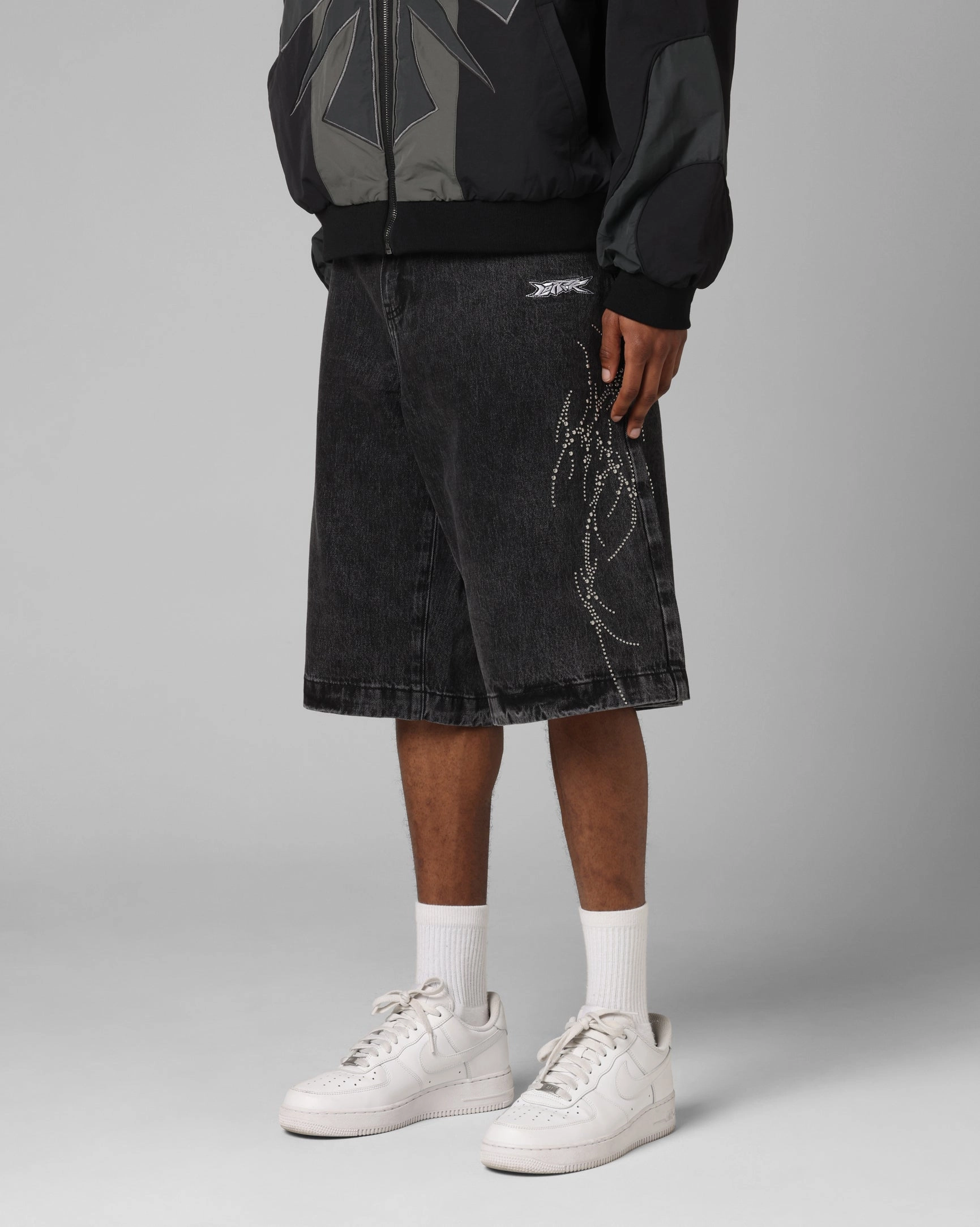 DoubleStitchedSeams Loiter Goth Clique Jorts Black