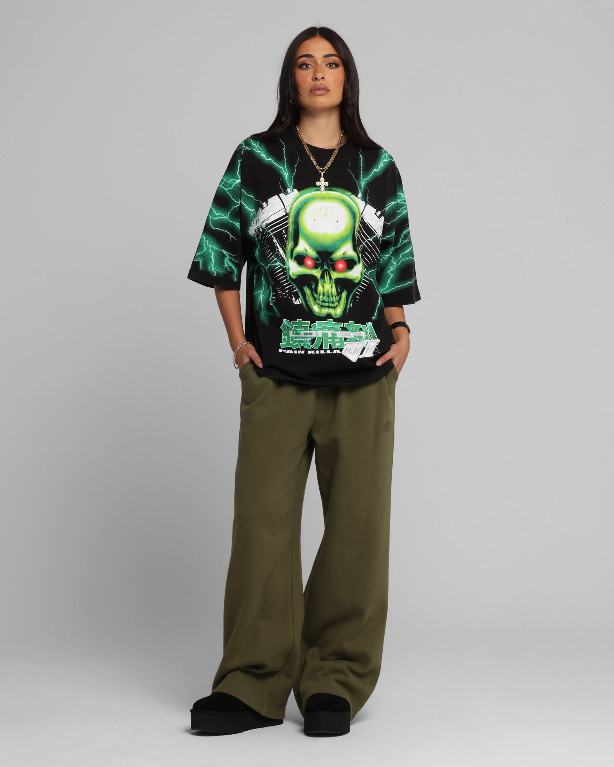 Casual Outfit Soft Wear Loiter Greaser Vintage T-Shirt Black/Green