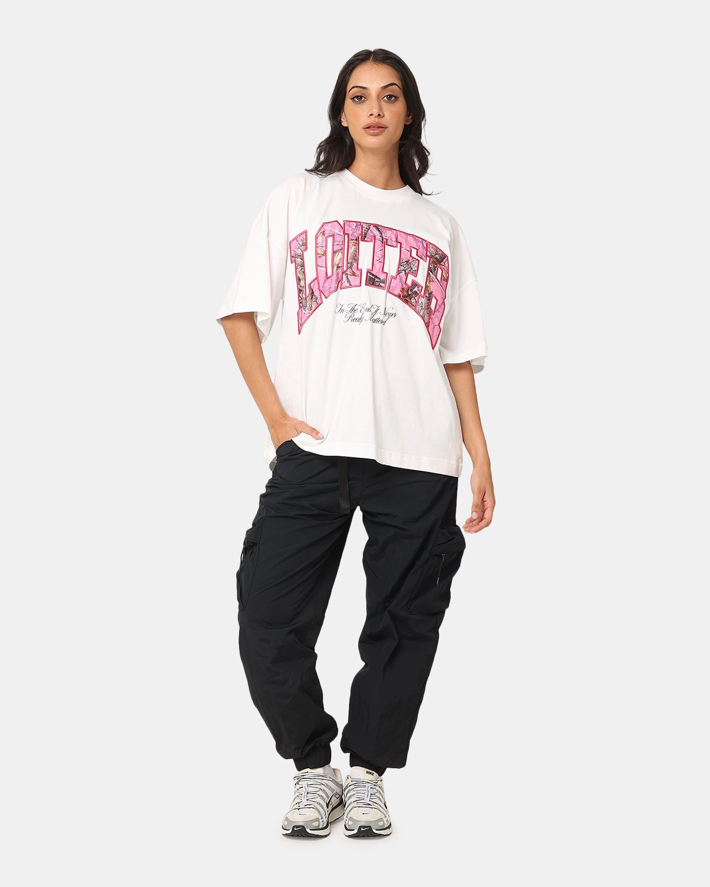 Loiter Hunter T-Shirt Off White Casual Must-Have Anti Pilling Finish