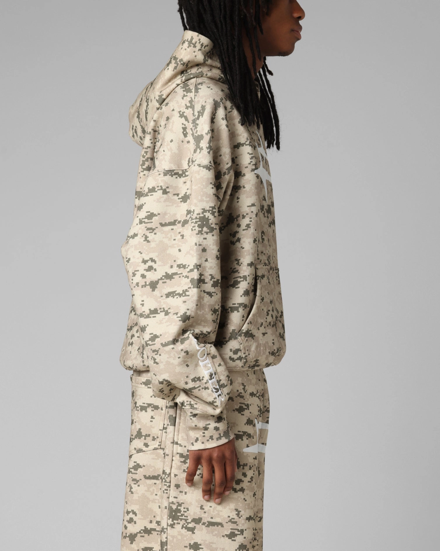 Loiter Hybrid Premium Hoodie Digi Camo coastal region