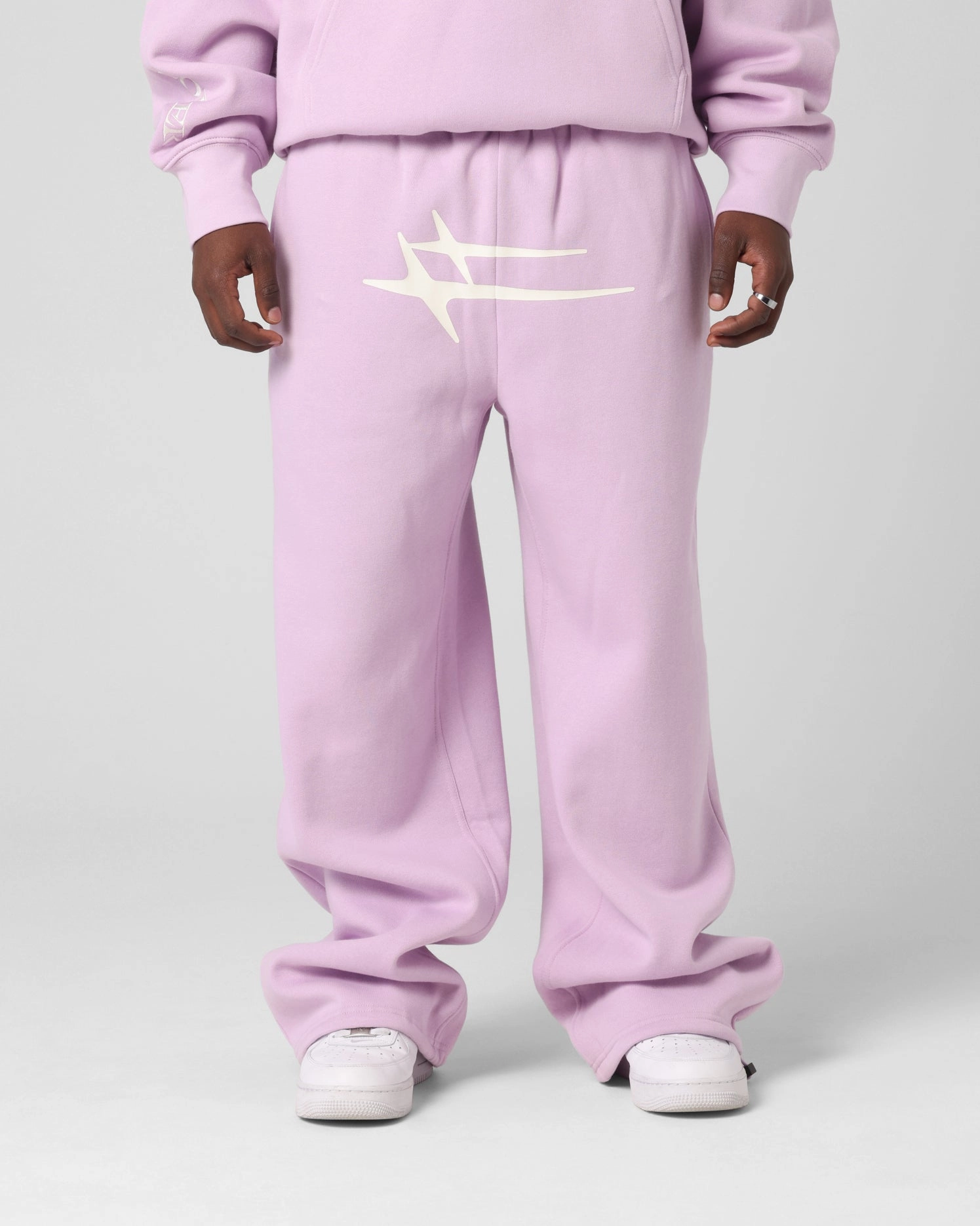 Loiter Hybrid Sweatpants Lilac Travel Essential