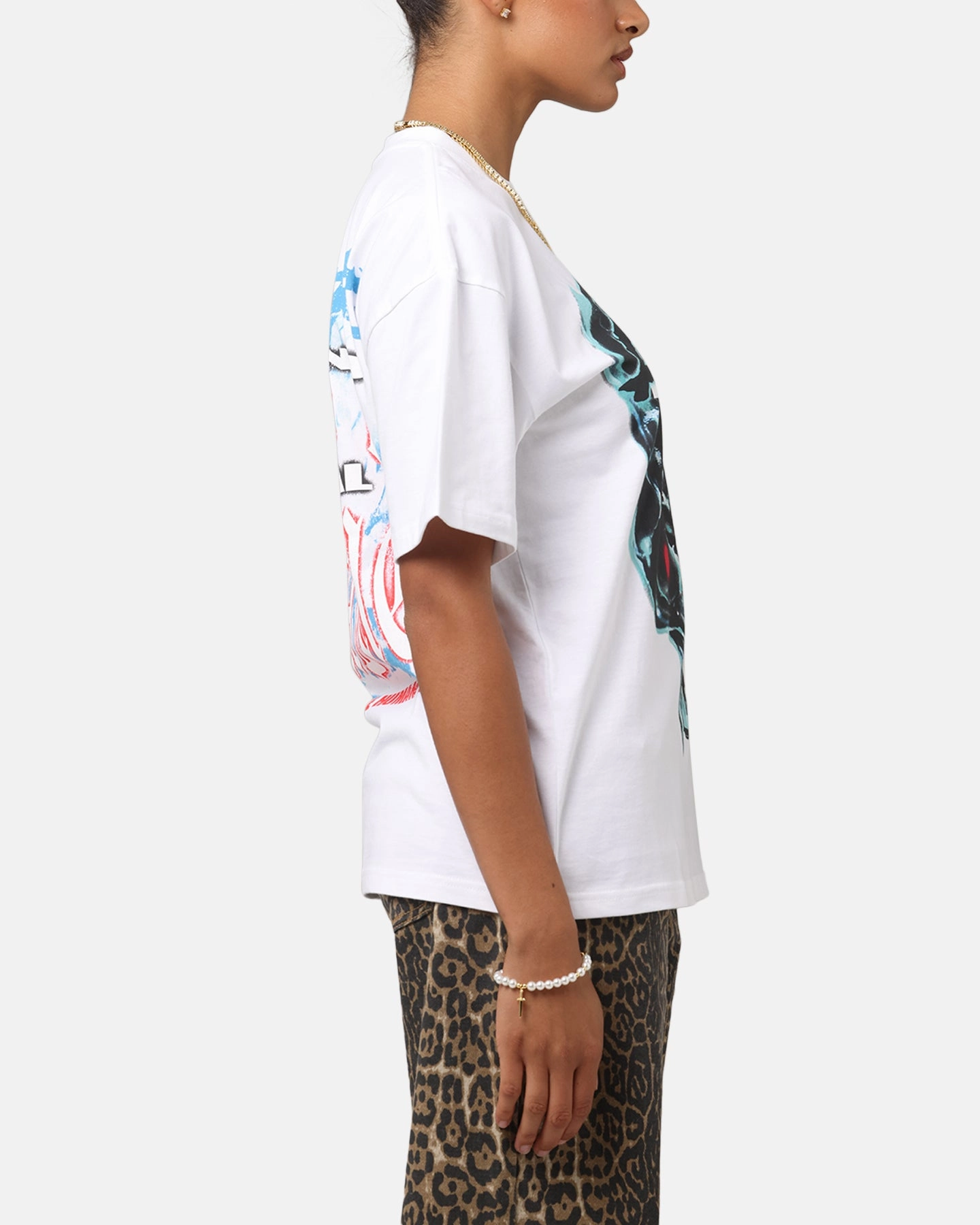 Chic Outfit Loiter Inferno Drop T-Shirt White