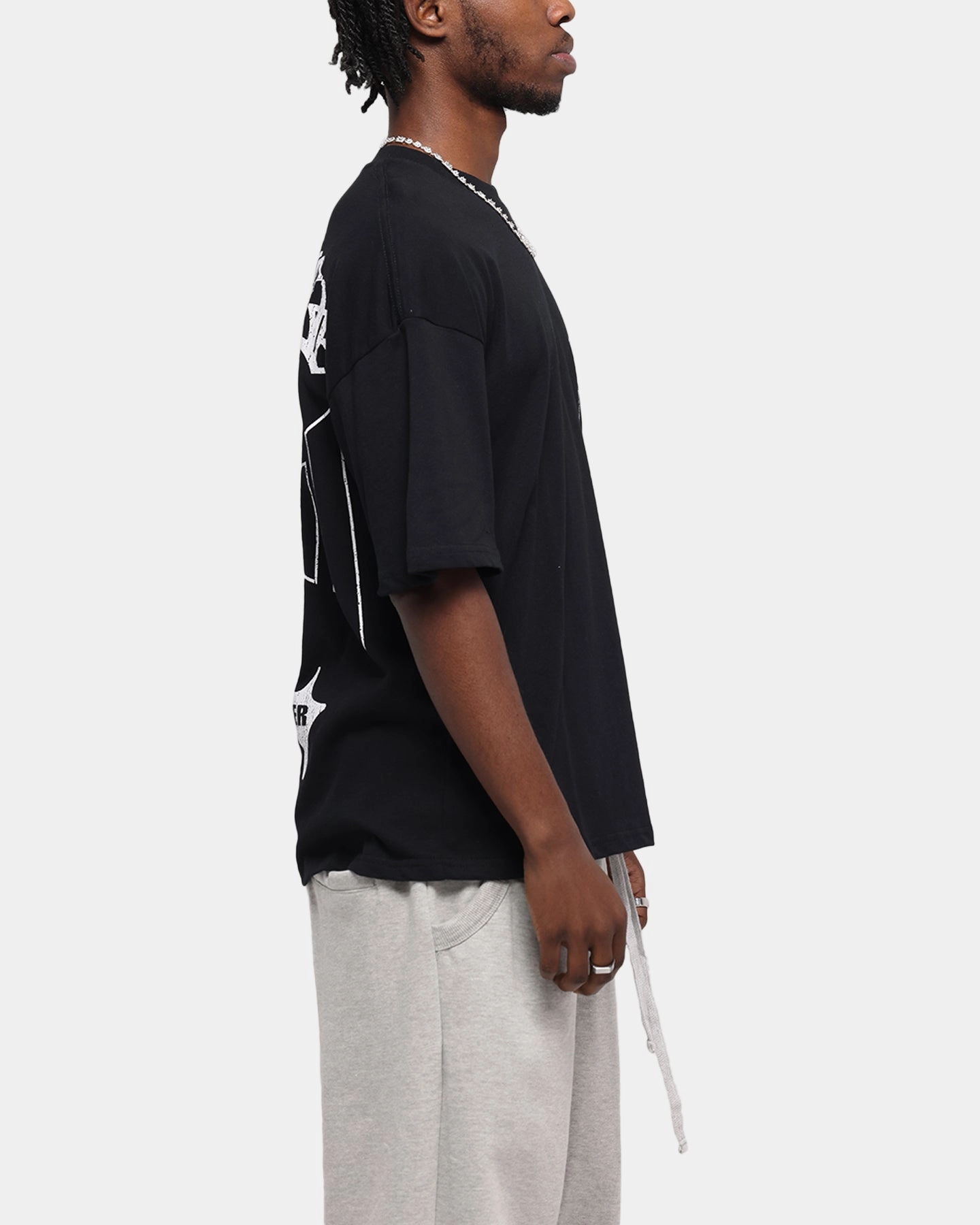 Loiter Inner Pain T-Shirt Black Spring Freshness Chilly Weather Style