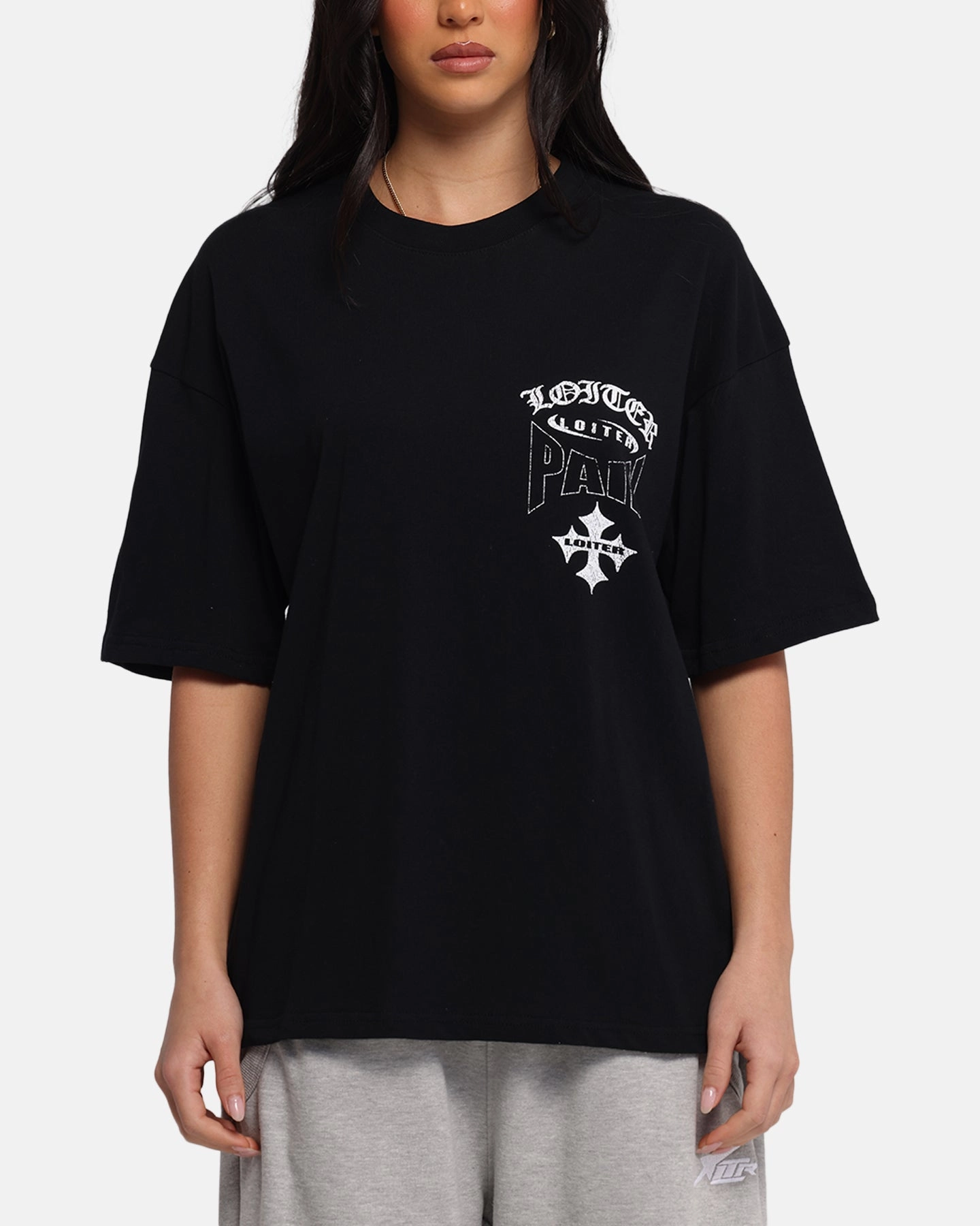 WrinkleFreeFabric Laser Cut Edges Loiter Inner Pain T-Shirt Black