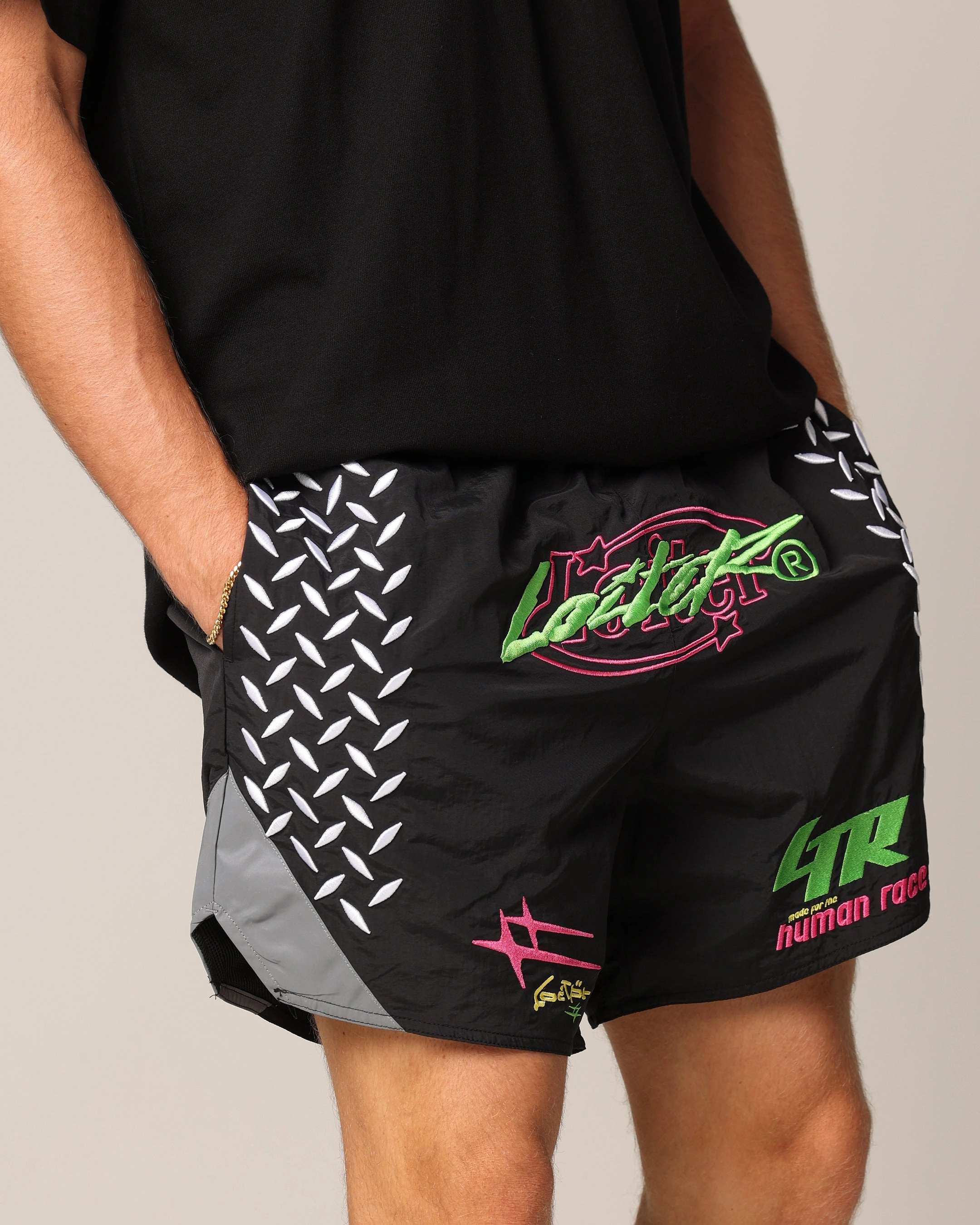 Non Restrictive Cut Summer Fashion Loiter Instinct Walk Shorts Black/Green/Red