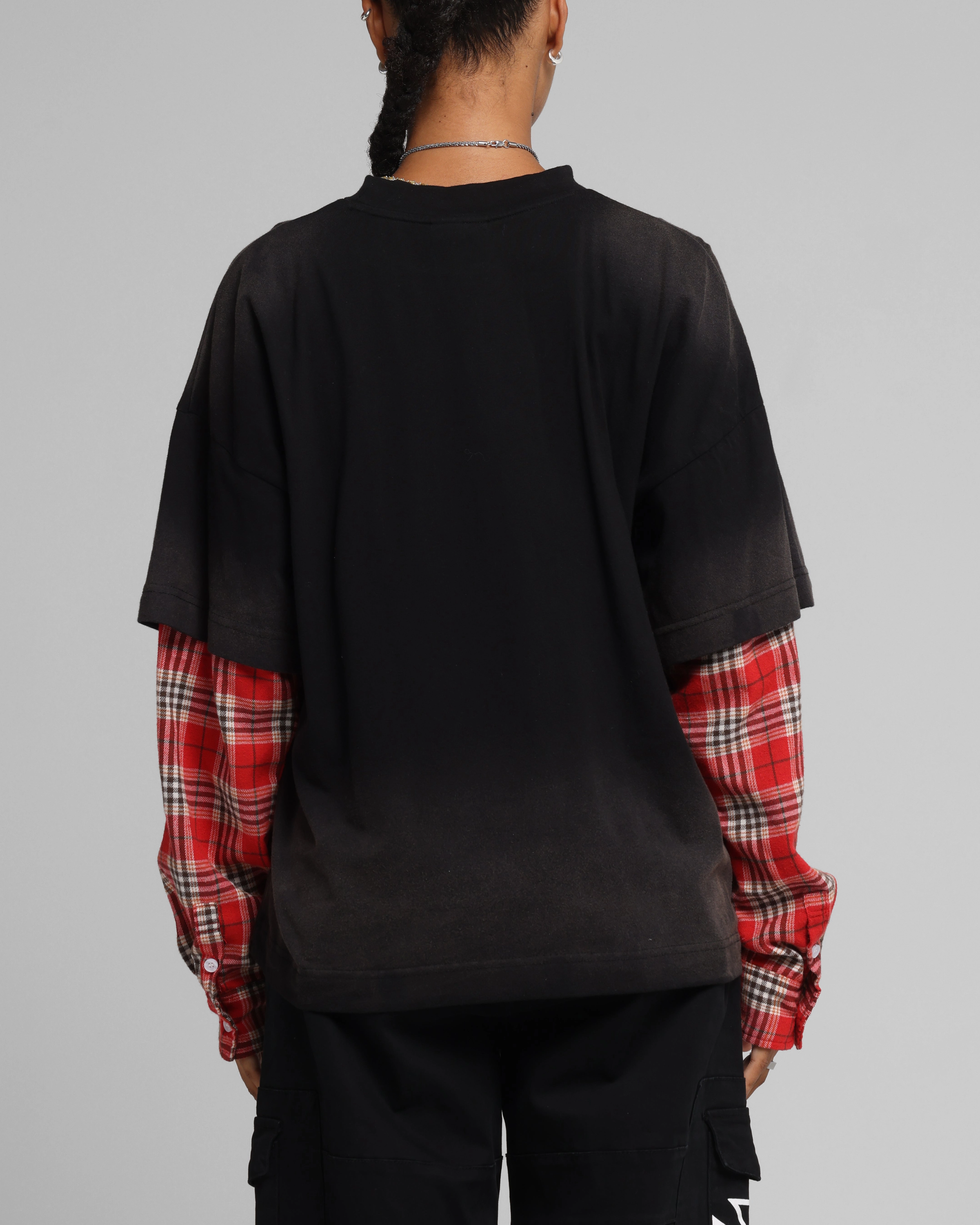 Loiter Layered Flannel T-Shirt Black/Red Elegant Flexible Ribbed Cuffs