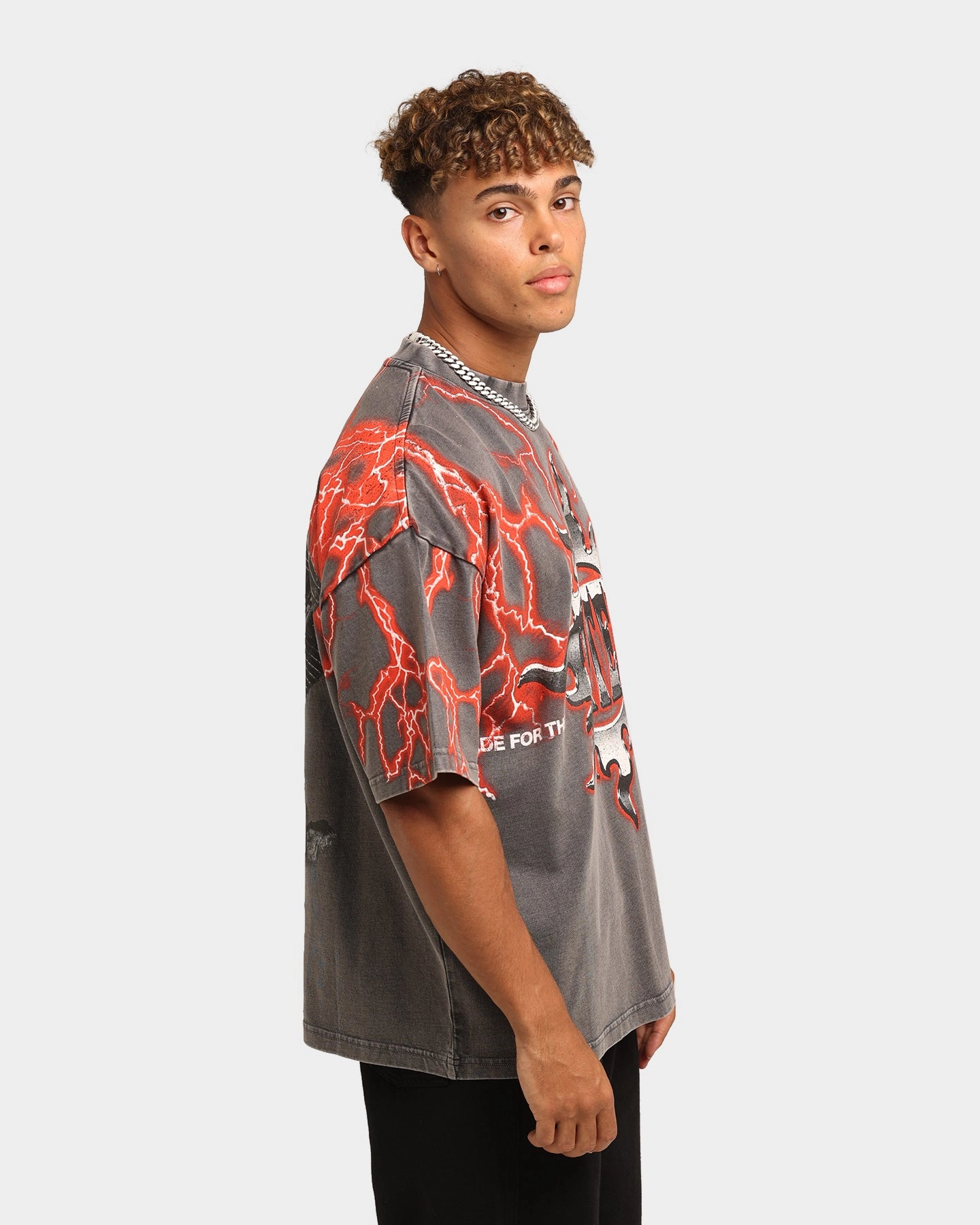 Loiter Lightning Motor Vintage T-Shirt Charcoal/Red Stylish Look Perfect Fit