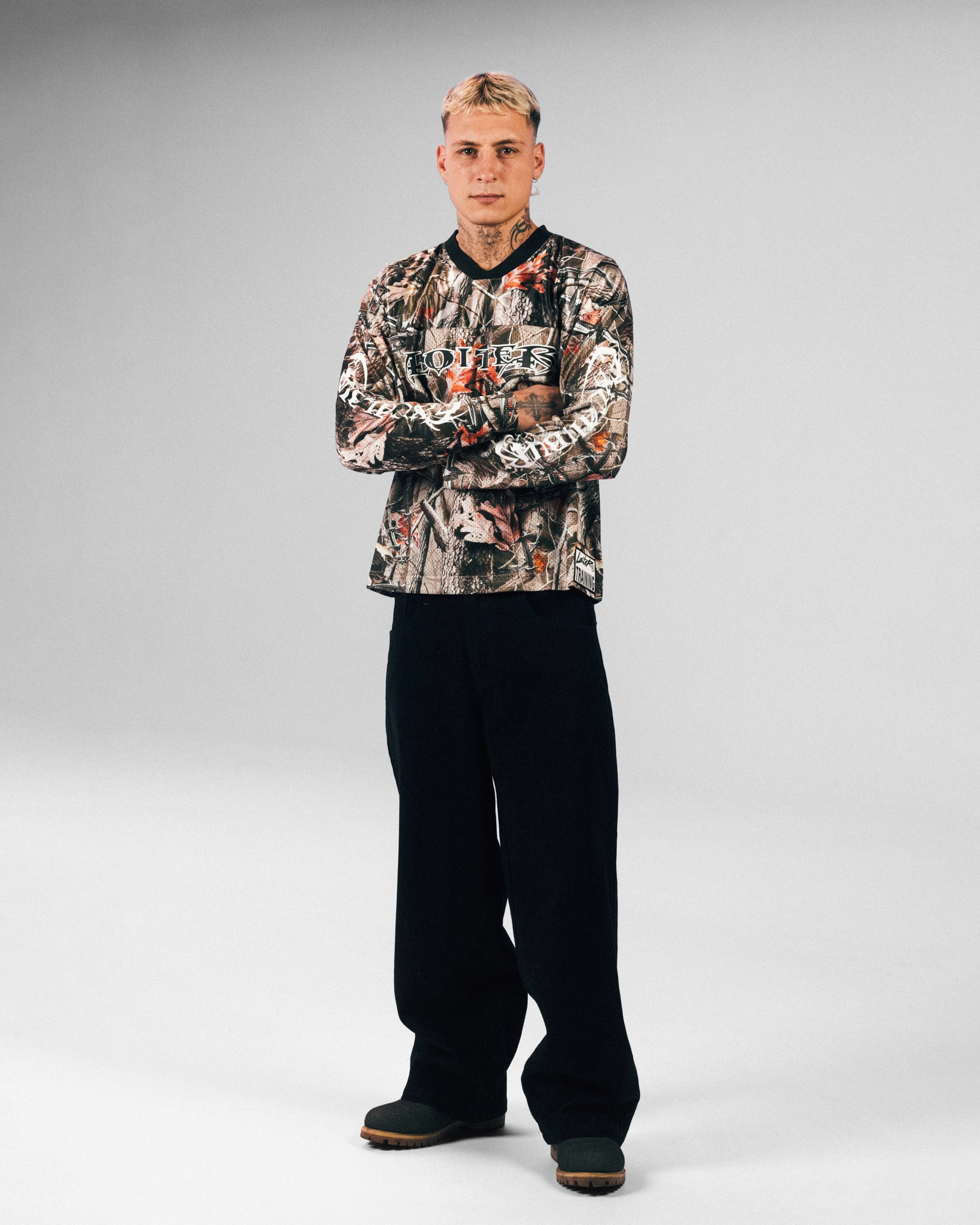 Vibrant Prints Versatile Wardrobe Piece Loiter Long Sleeve Training Jersey Real Treet Camo