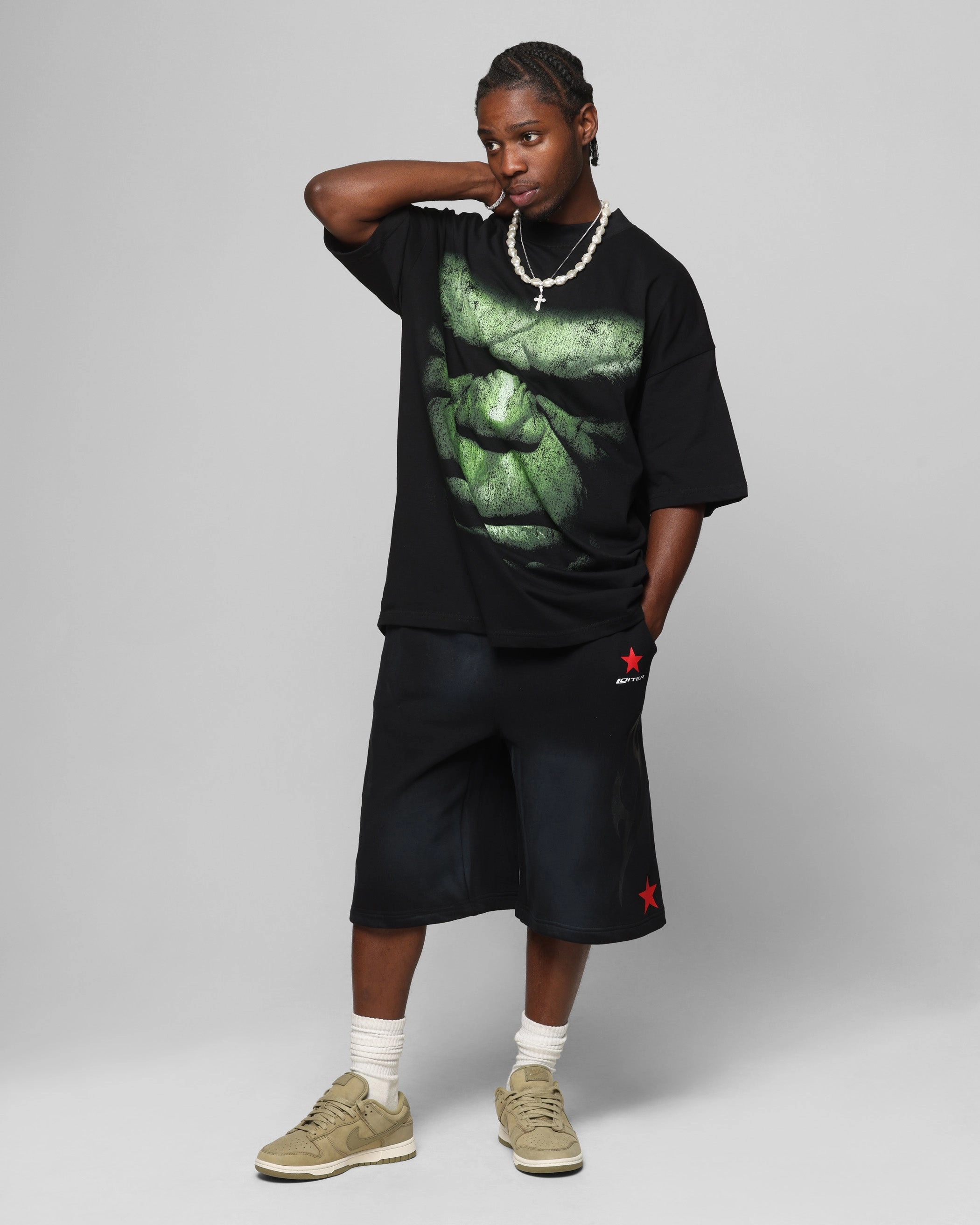 Loiter Marvel Hulk Mock Neck T-Shirt Black soft fit
