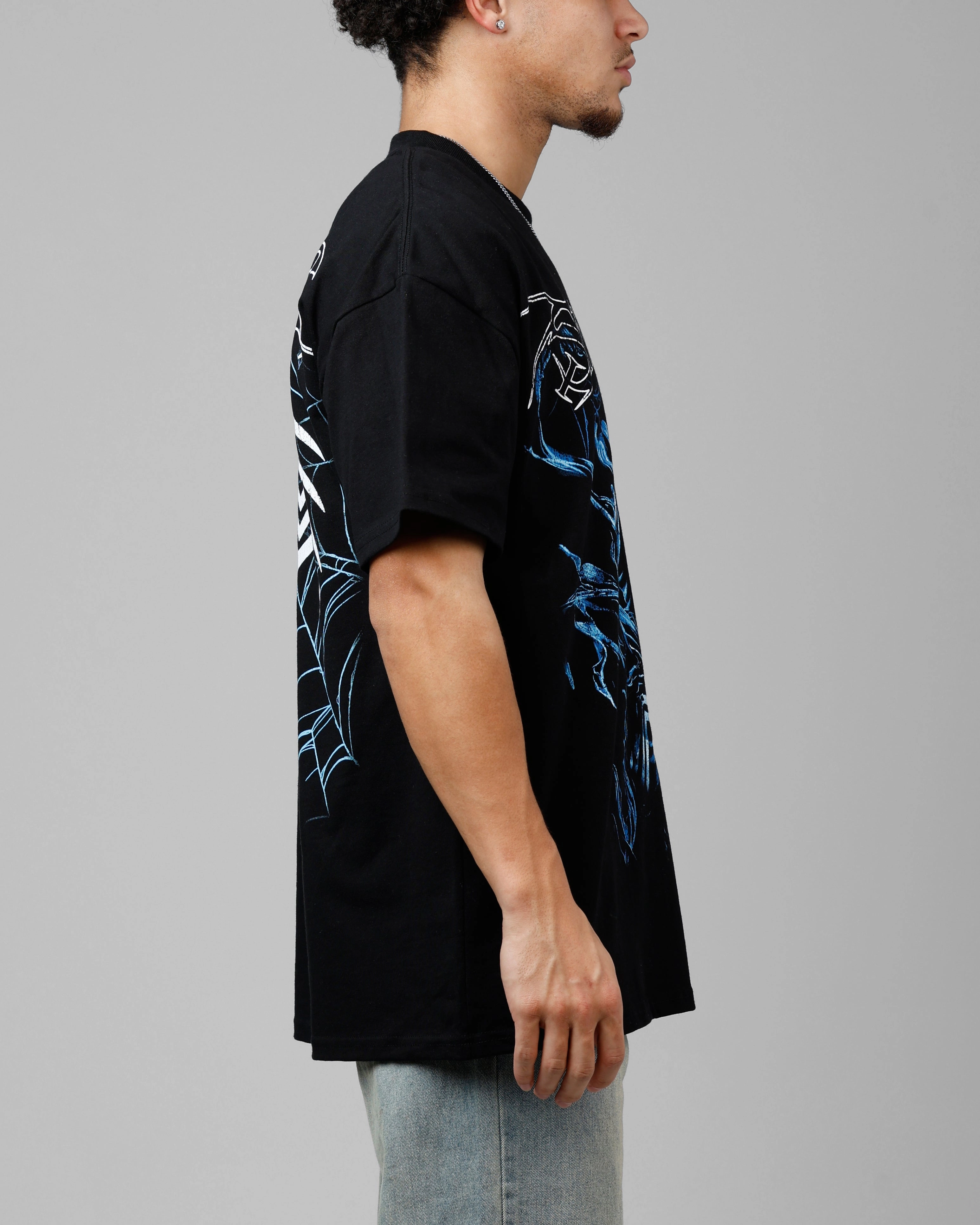 Soft and Flexible Loiter Marvel Spider-Man Symbiote Heavyweight T-Shirt Black