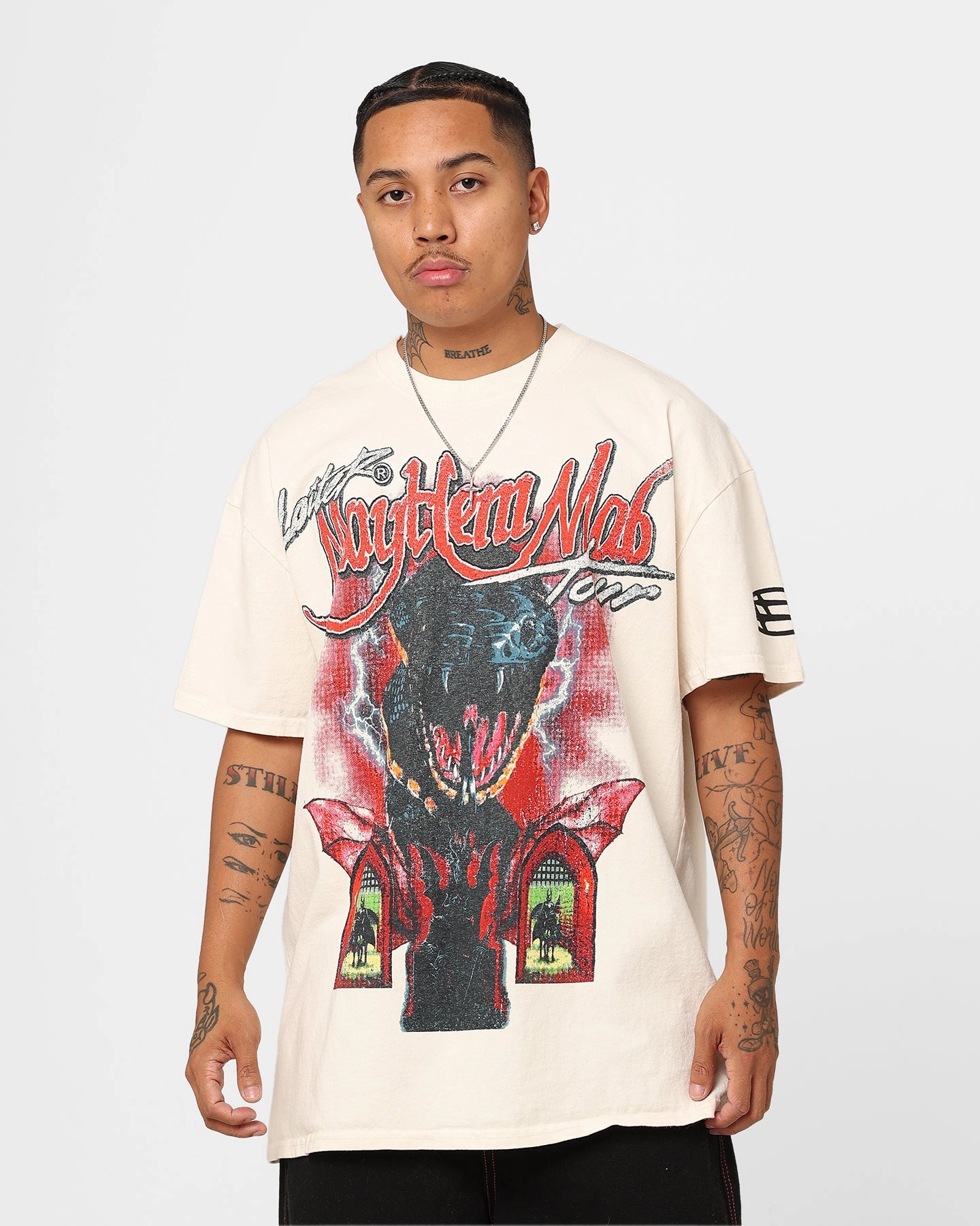 ComfortOptimizedConstruction Loiter Mayhem Mob Vintage T-Shirt Off White