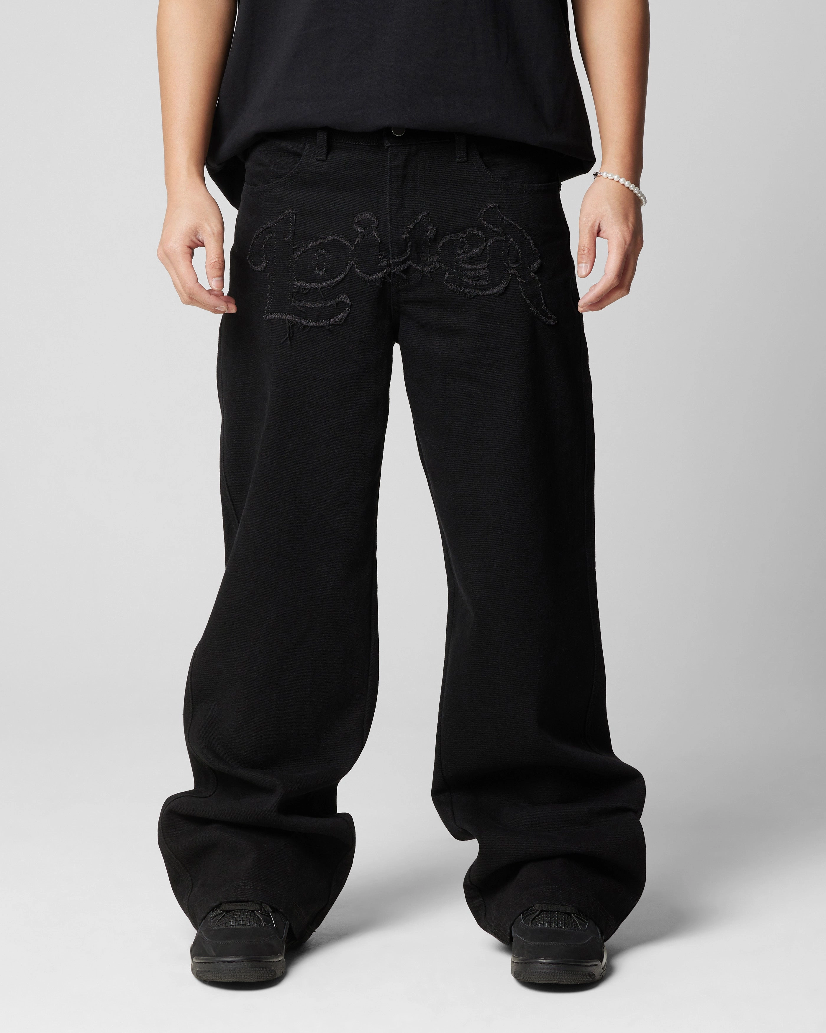 Loiter Menace Jean Black Light Comfort