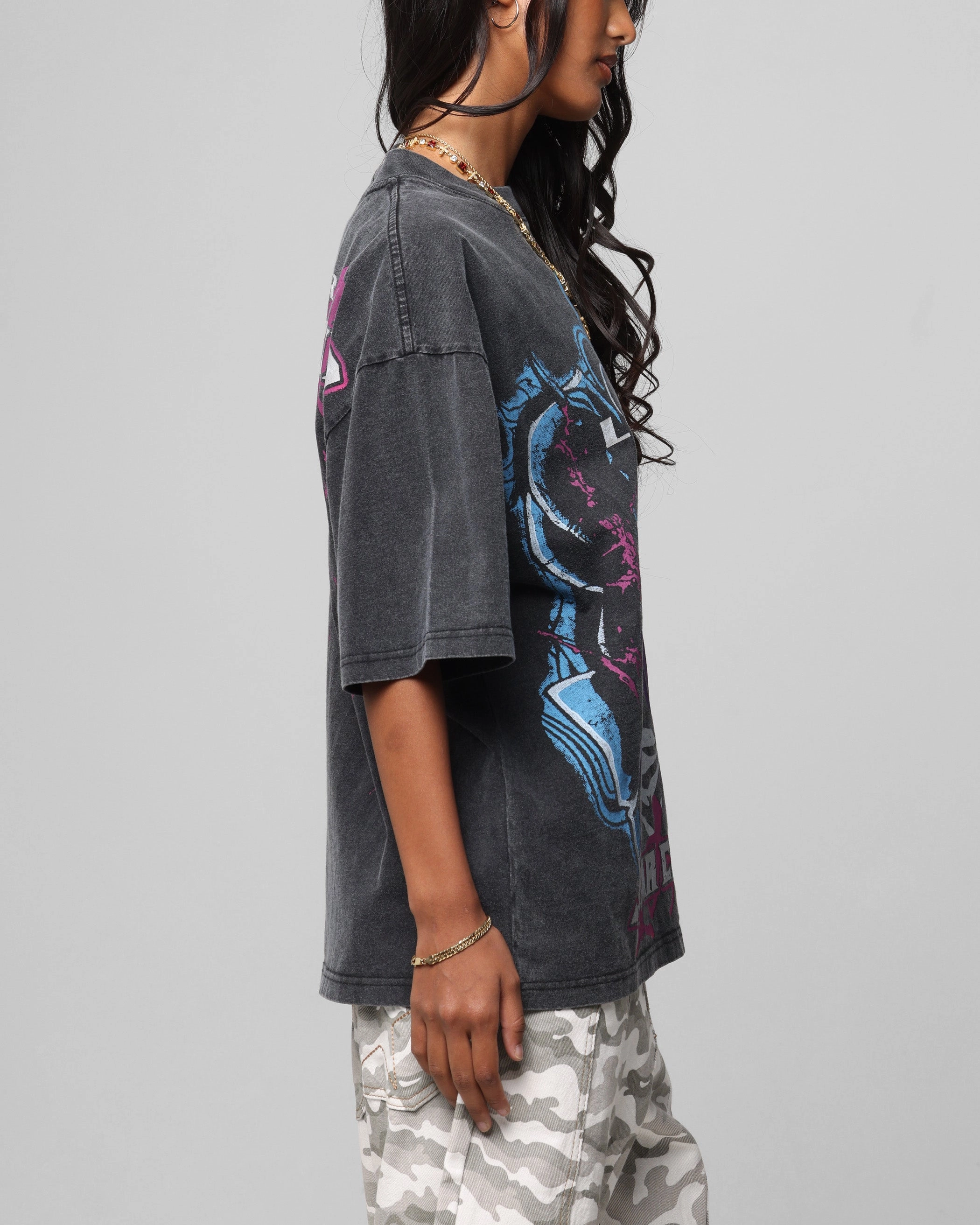 Popular Classic Comfort Loiter Midnight Widow Vintage T-Shirt Washed Black