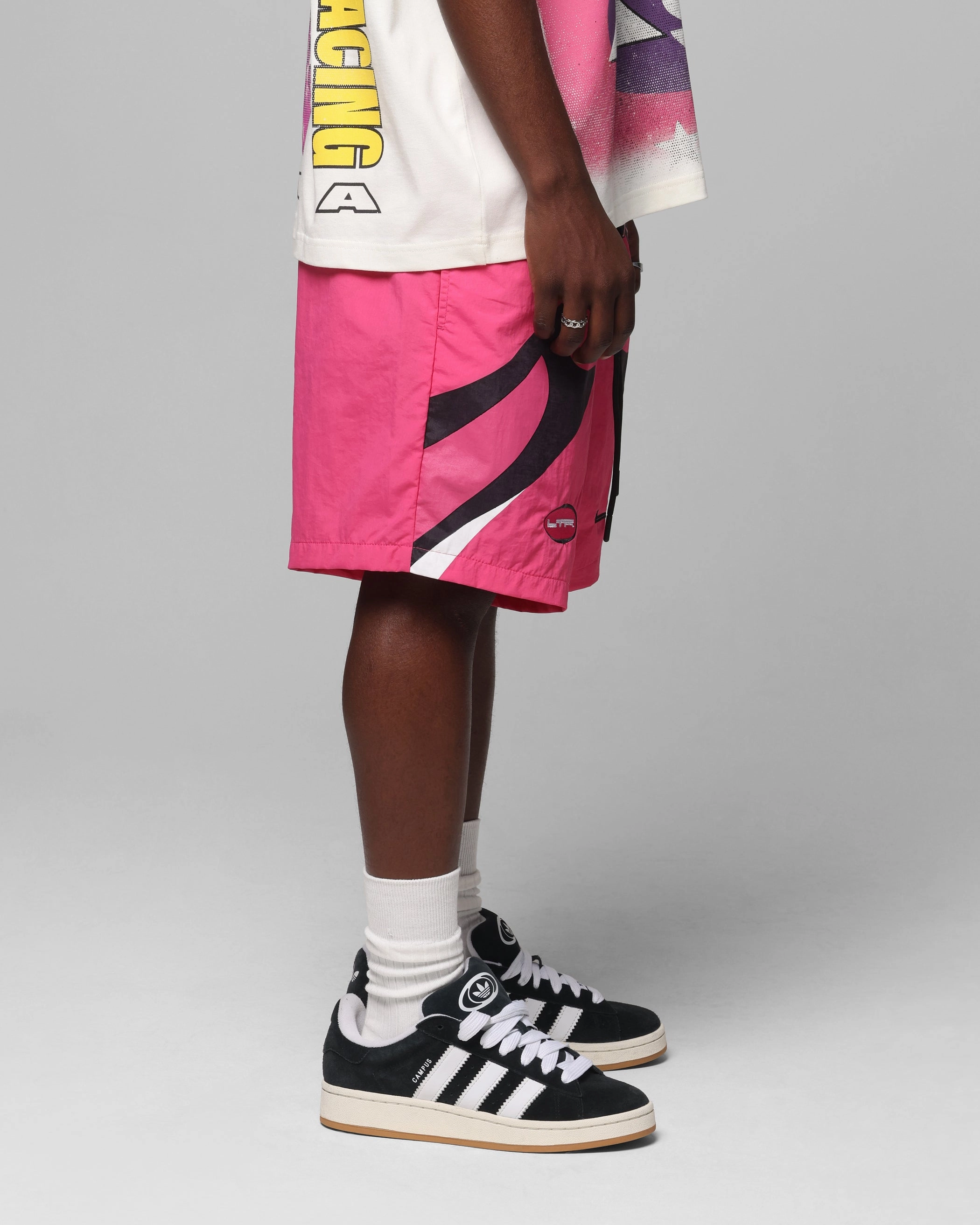 Tight Fit fresh start Loiter Motorway Walk Shorts Pink