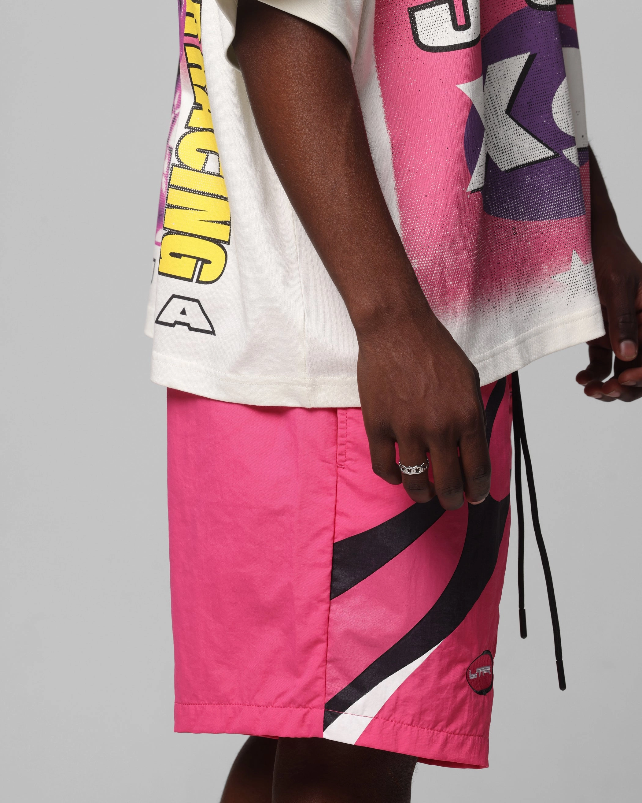 Anti Static Treatment Loiter Motorway Walk Shorts Pink