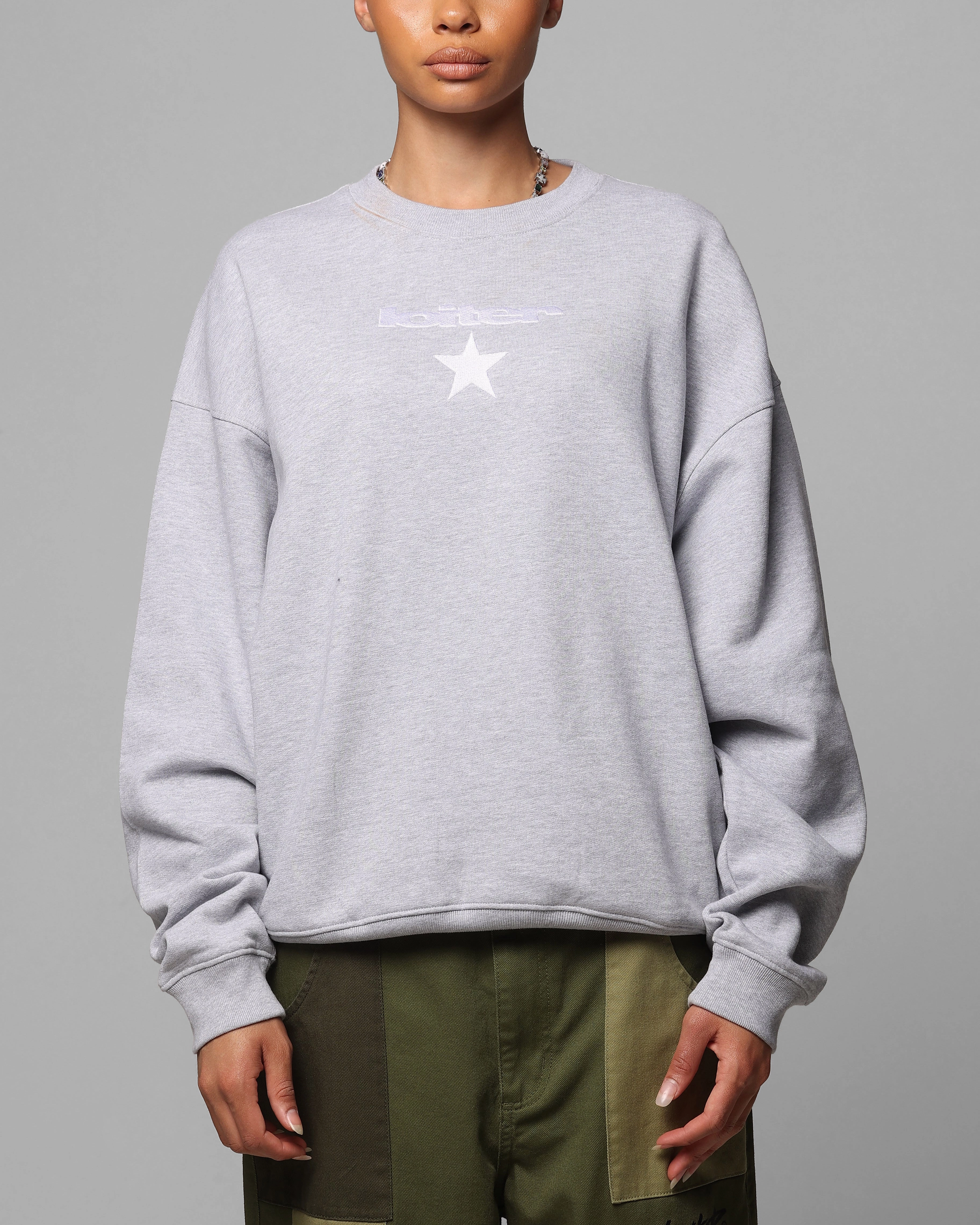 Moisture wicking Articulated Knees Loiter Premium Essentials Crewneck Grey Marle