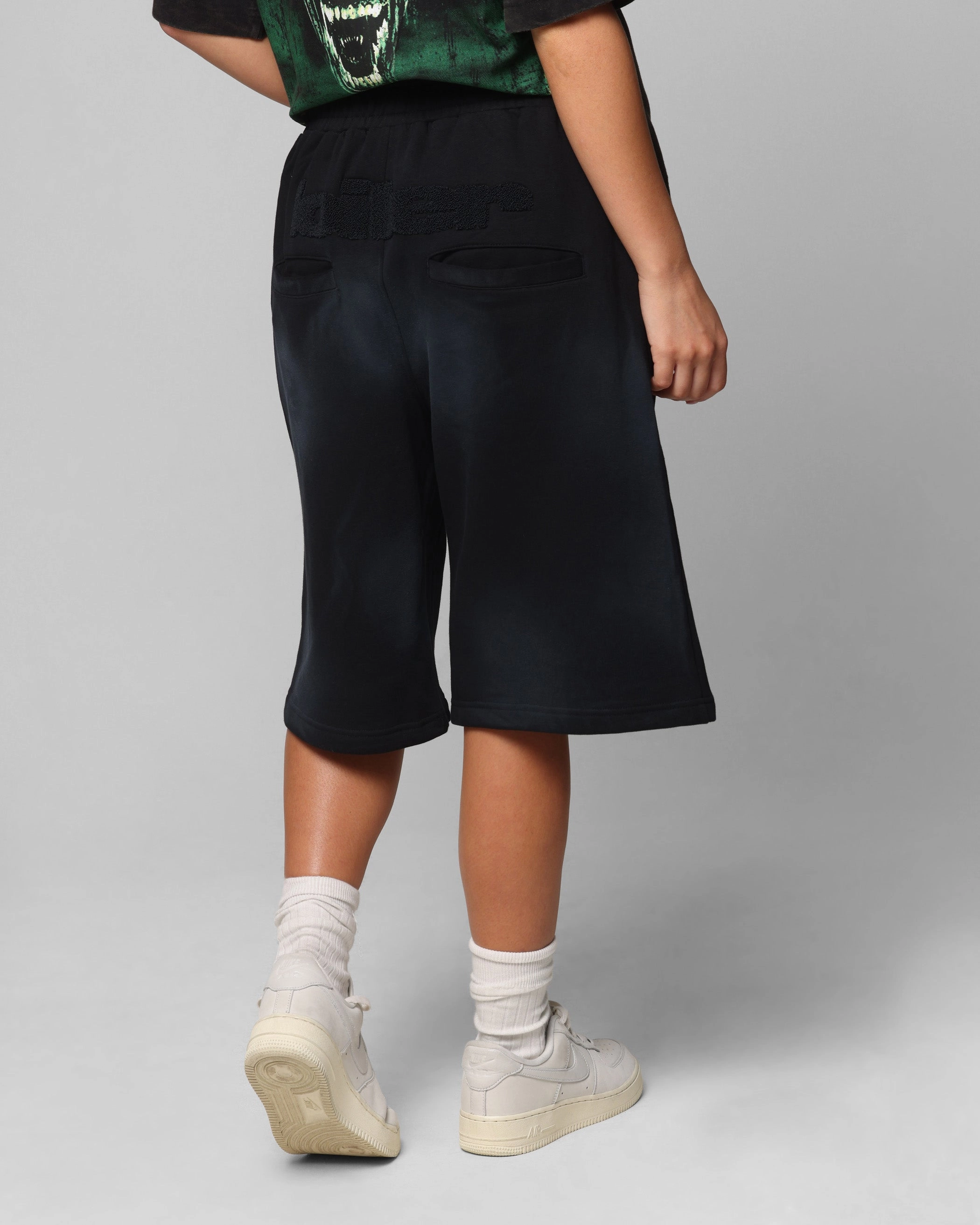 WrinkleFreeFabric Loiter Premium Essentials Sweat Shorts Washed Black