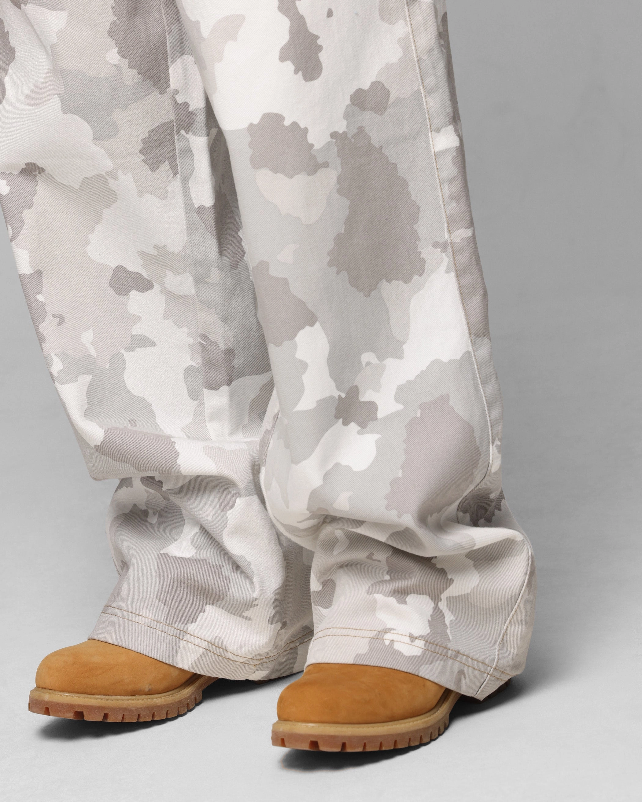 Loiter Prestige Camo Pants Snow Camo Anti Static Lining
