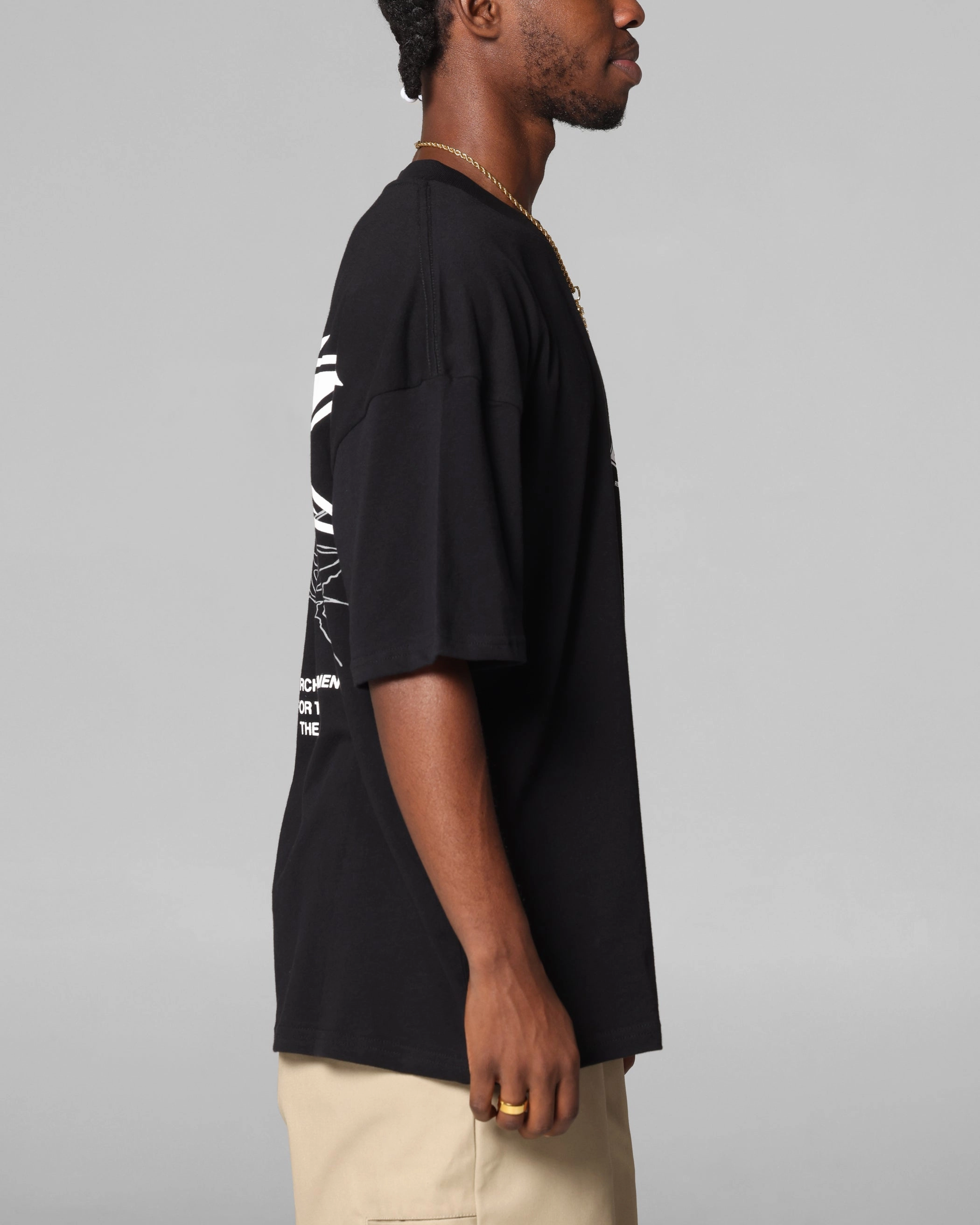Chill Fit Soft Breathable Loiter Runway T-Shirt Black