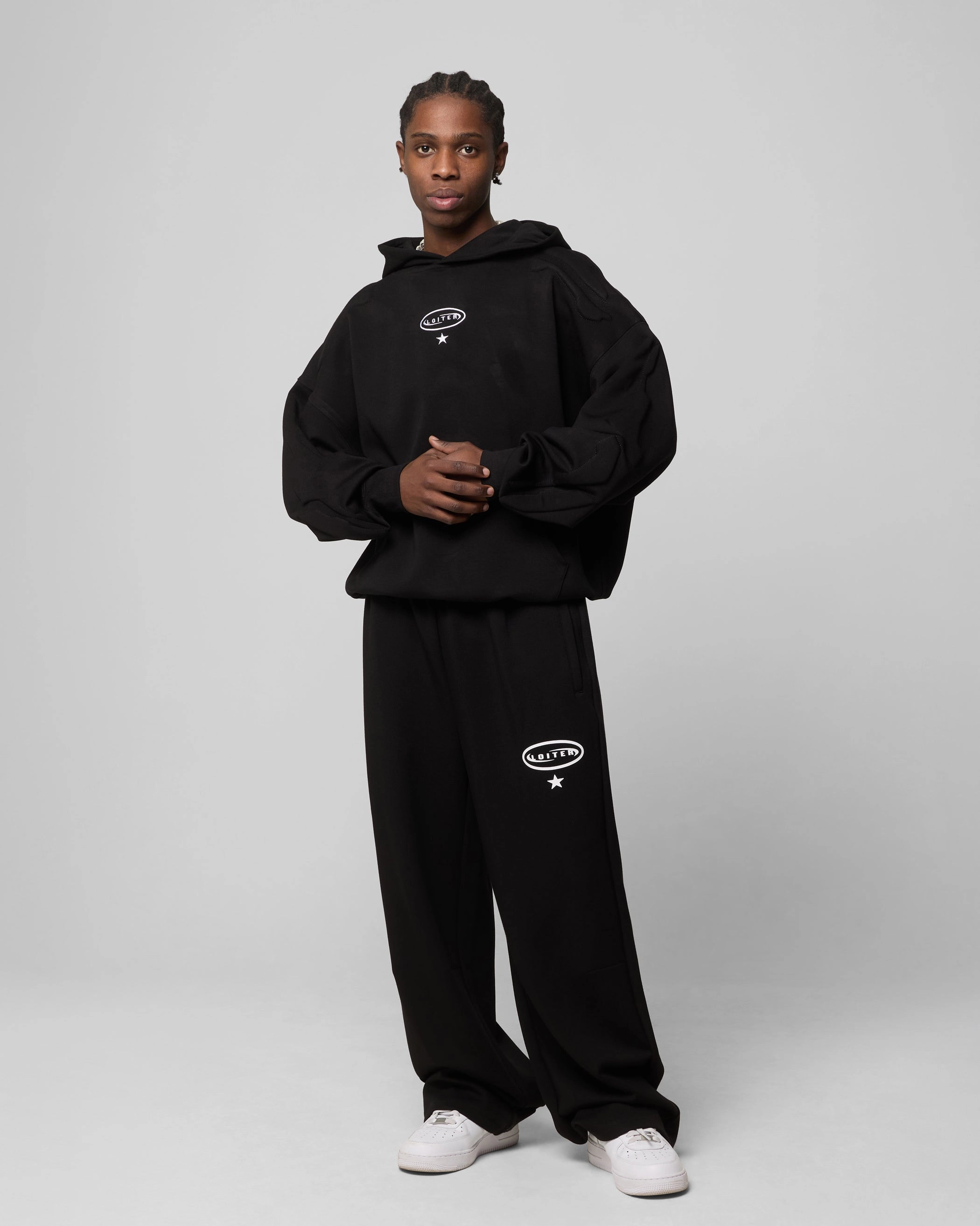 Loiter Sandevistan Hoodie Black nurses