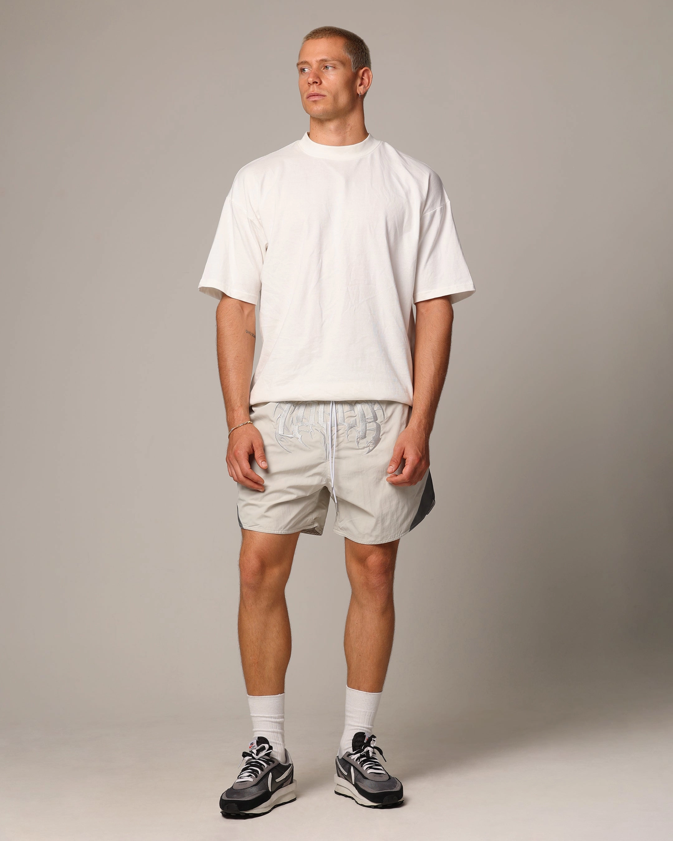 Moisture wicking Trend Essential Loiter Shadow Walk Shorts Stone