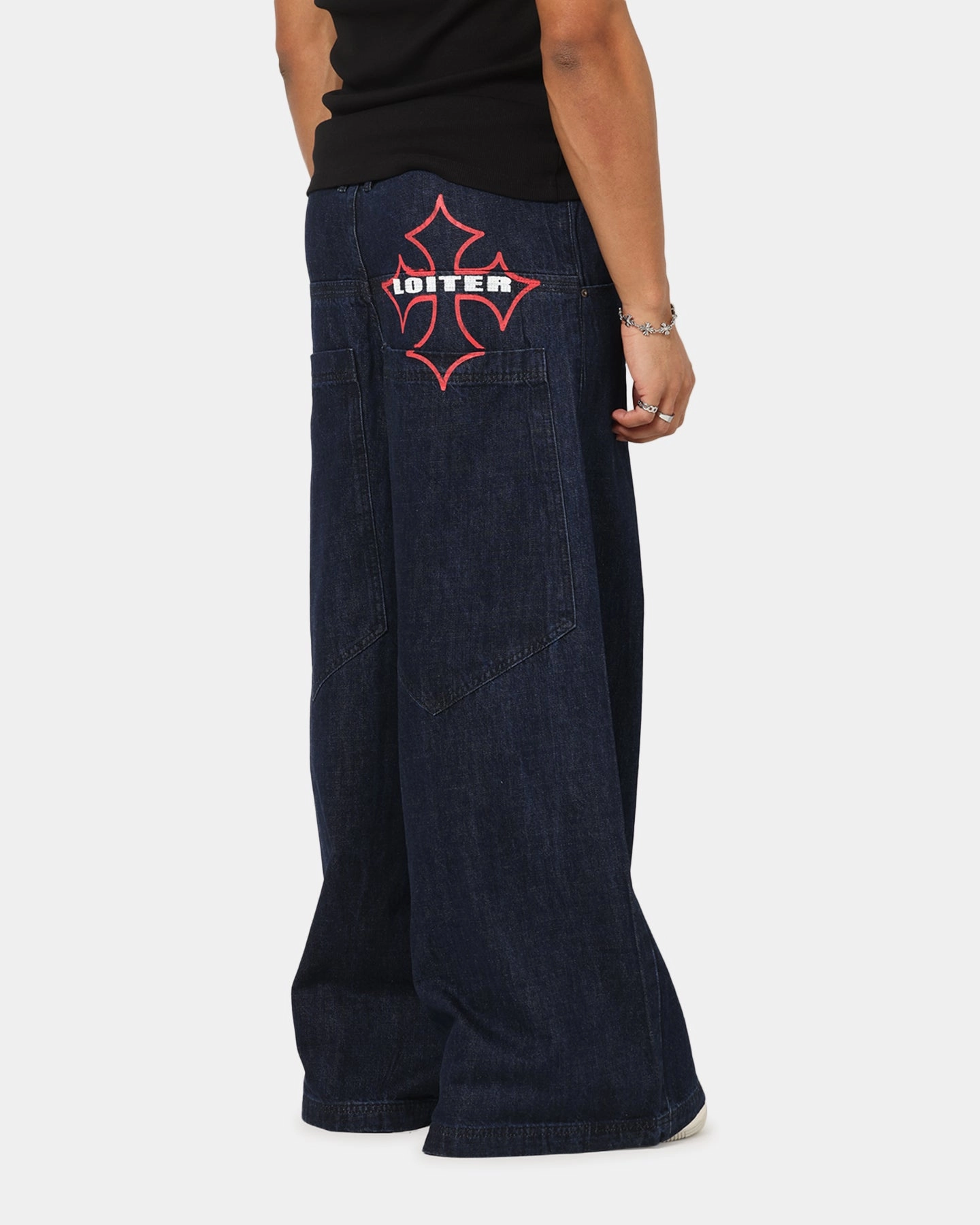 Loiter Skate Jeans Dark Indigo No Fade Look Clean Piece