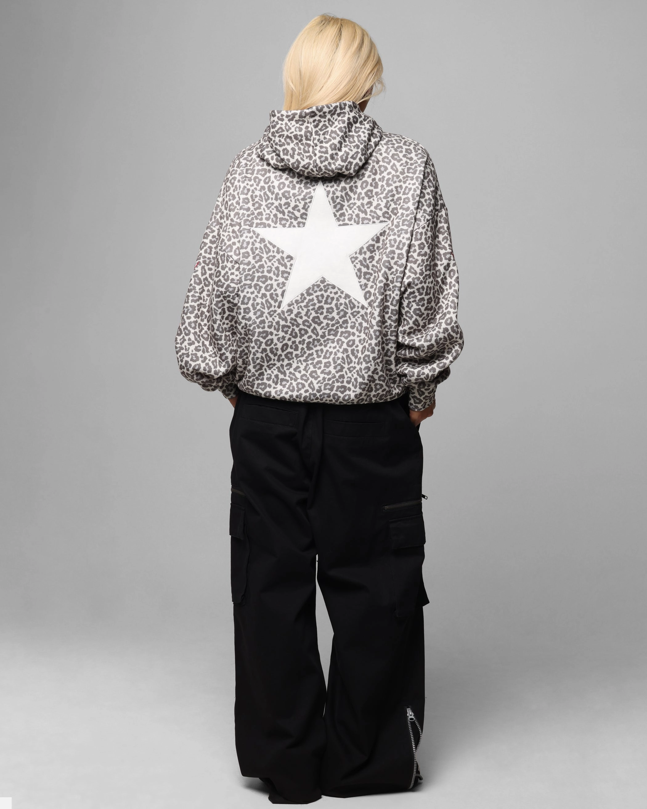 Practical Comfort Loiter Soho Hoodie Snow Leopard